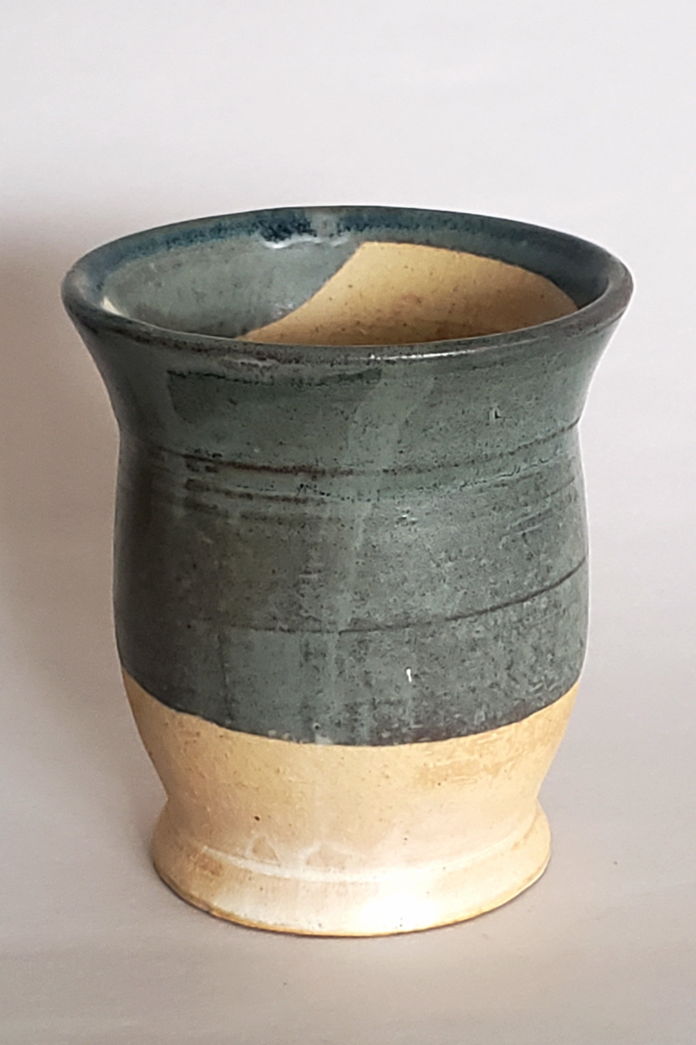 Crystal Black Vessel
Stoneware