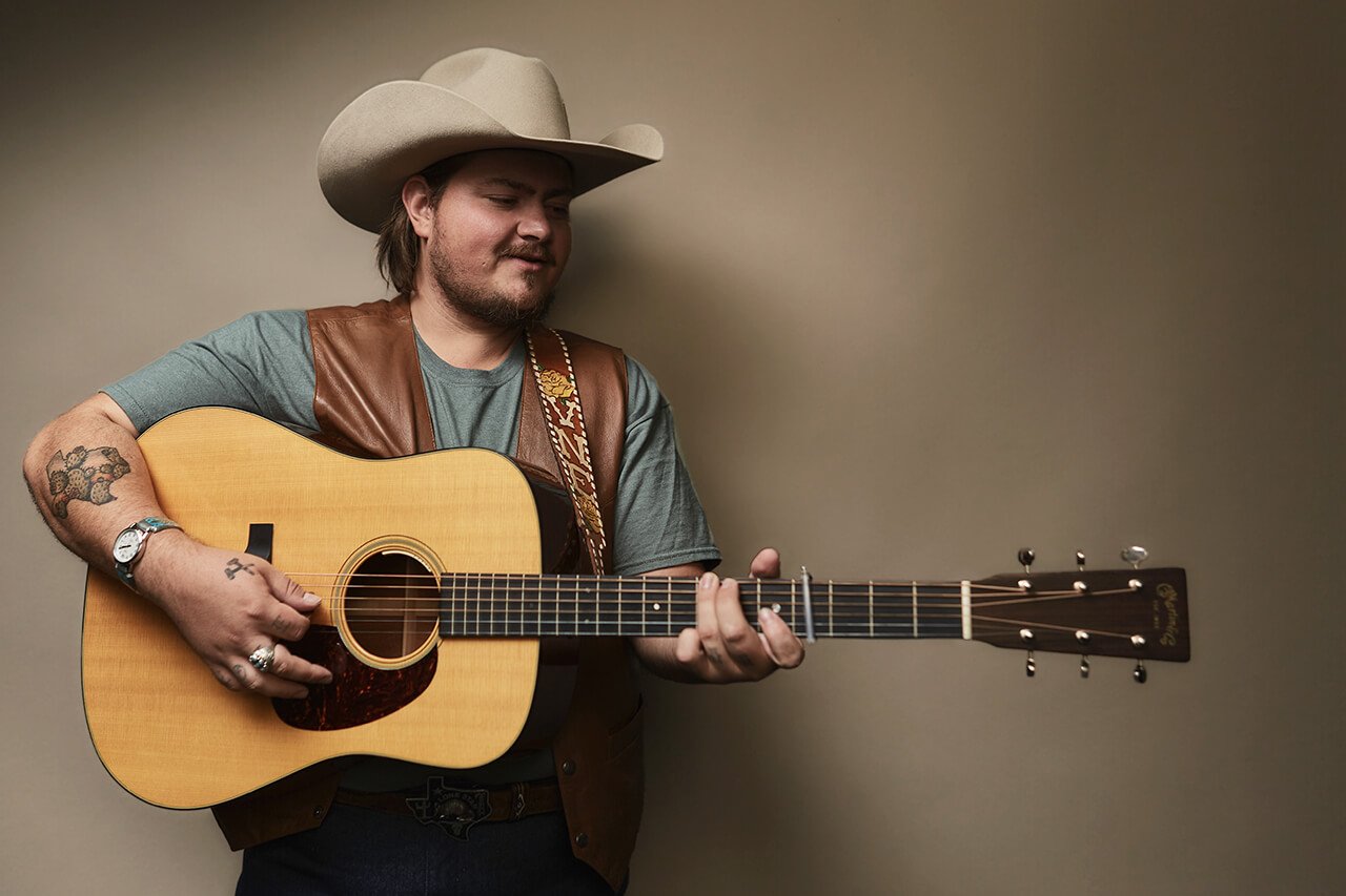 LR Baggs AMERICANAFEST 2021 - Vincent Neil Emerson