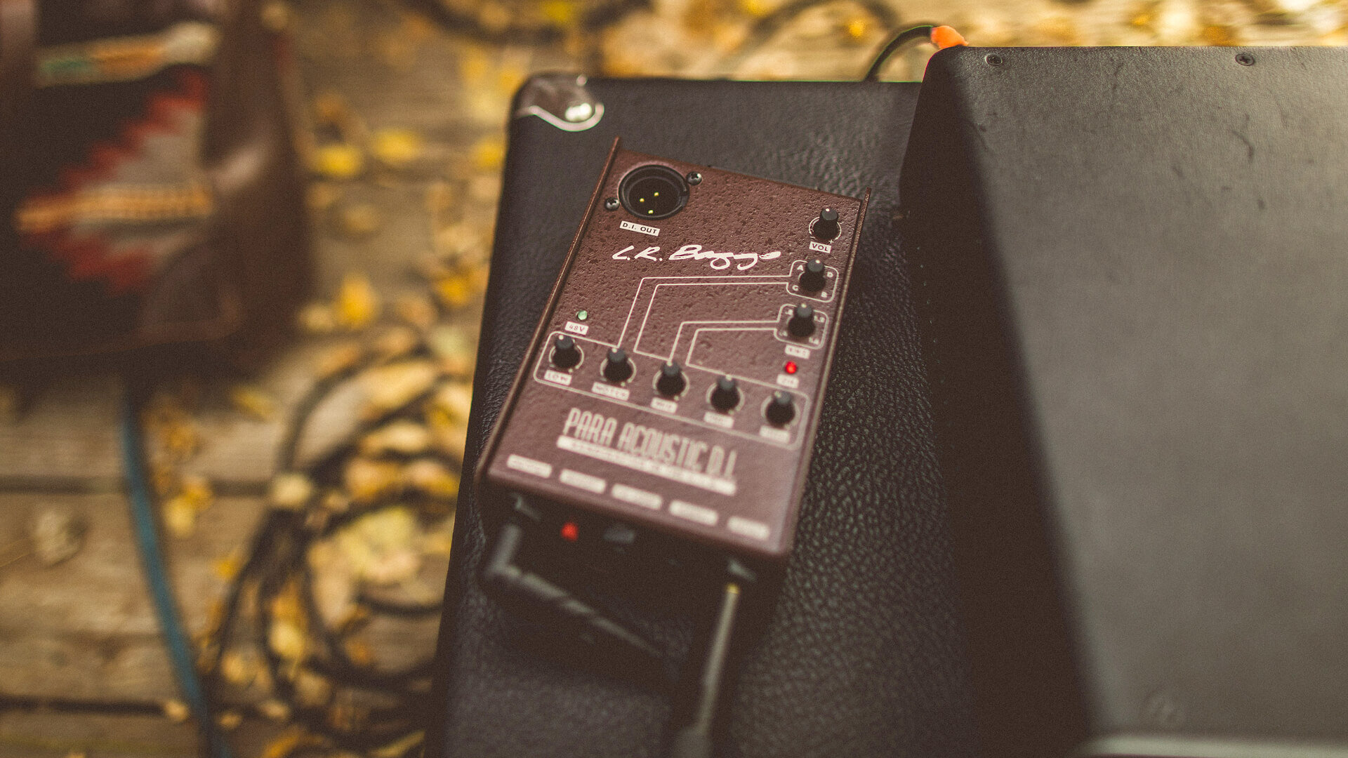 Para DI Acoustic Guitar Preamp + DI — LR Baggs