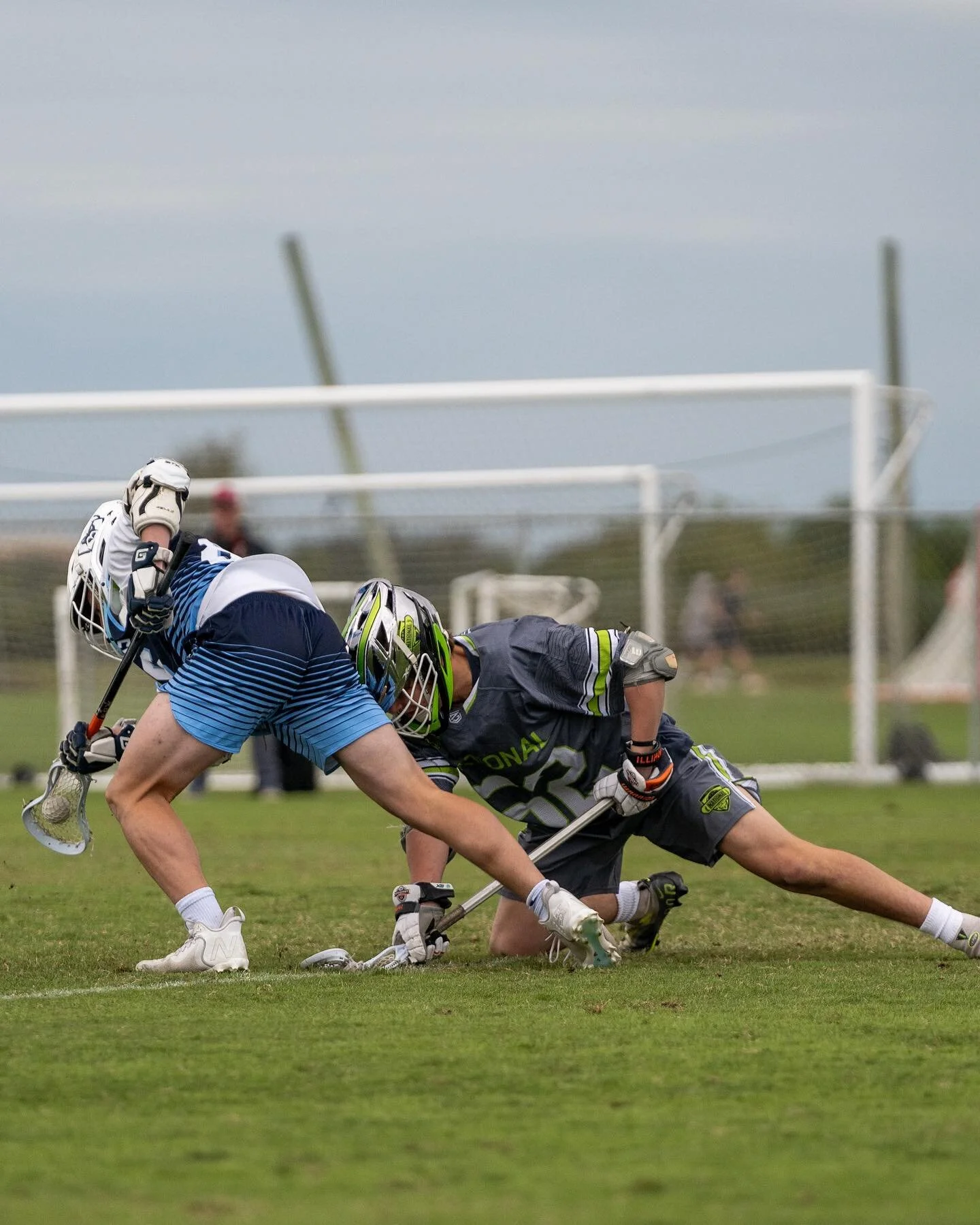 What up &lsquo;Backs!  Great seeing y&rsquo;all on Zoom tonight 😎 Hoping y&rsquo;all are enjoying your winter vacation!  Where are you guys at &amp; where are you competing this weekend? 

⬇️ Let us know below ⬇️

We are 2️⃣ weeks out til we find ou