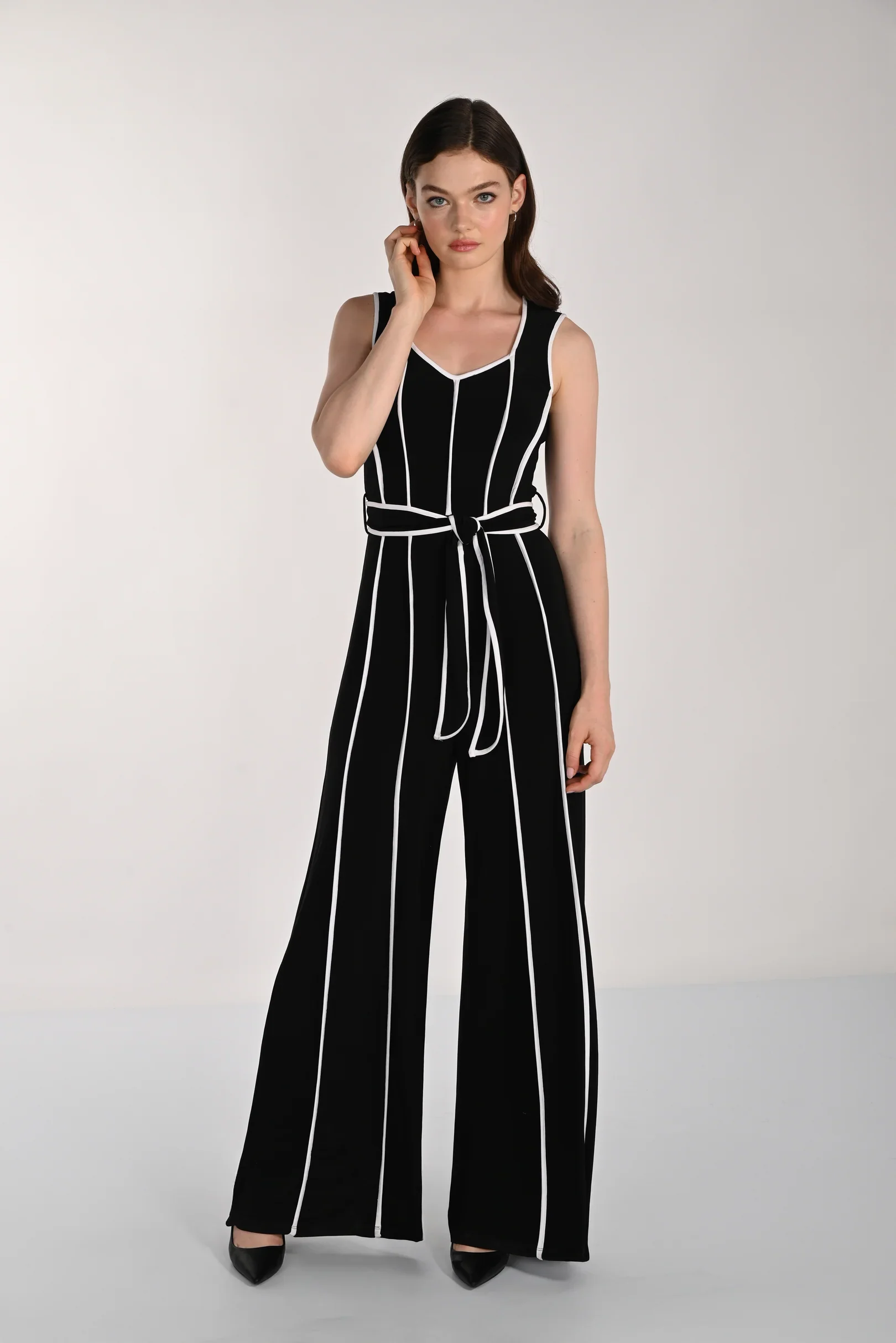 Frank Lyman Jumpsuit 261005