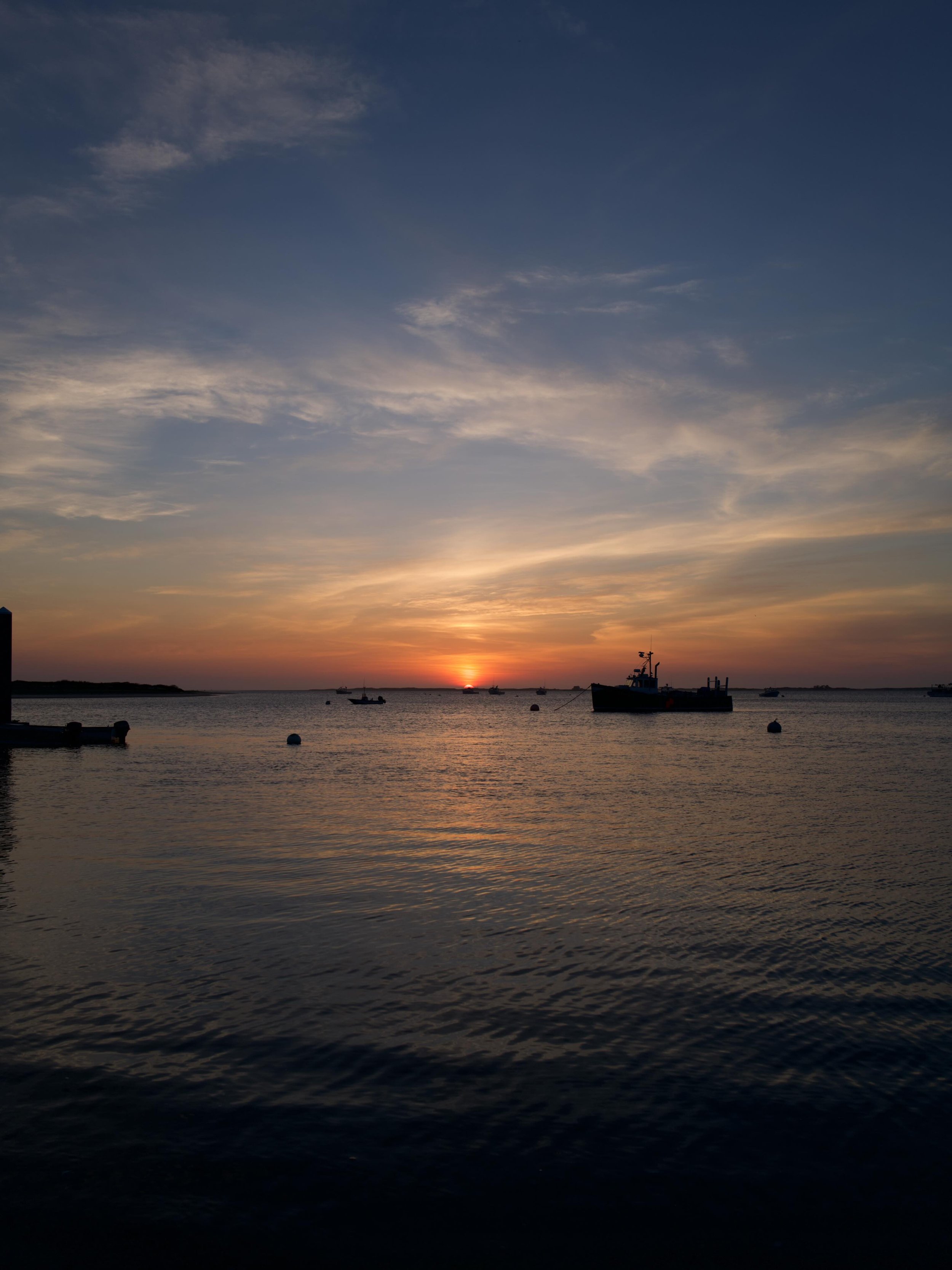 Chatham at sunrise

@chathambarsinn 

#capecod #Boston #Leica #Chatham