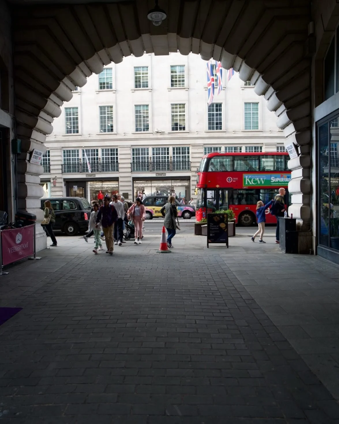 London 🤍

#Leica #London