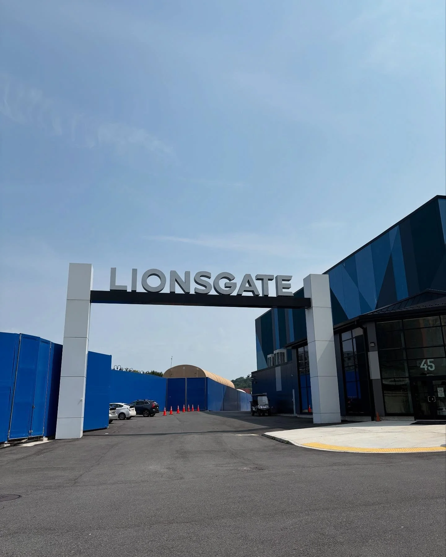 Booked my first co-star role 🎬

A small step, but a big win ✨

Catch me in Dexter: Resurrection, premiering this week 🖤