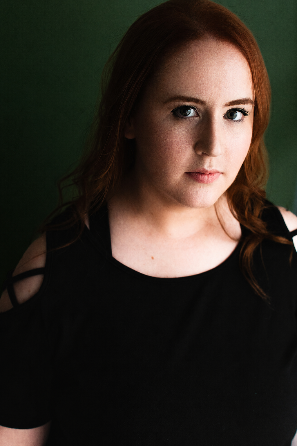 Jess Cashin headshot 12.png