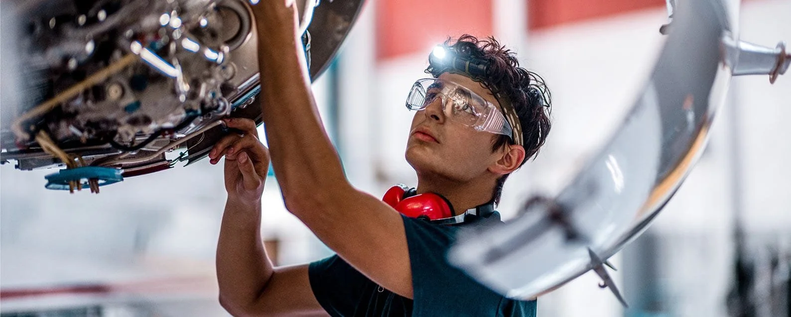 ERP vs. MES: Key Benefits and Tips for Integration