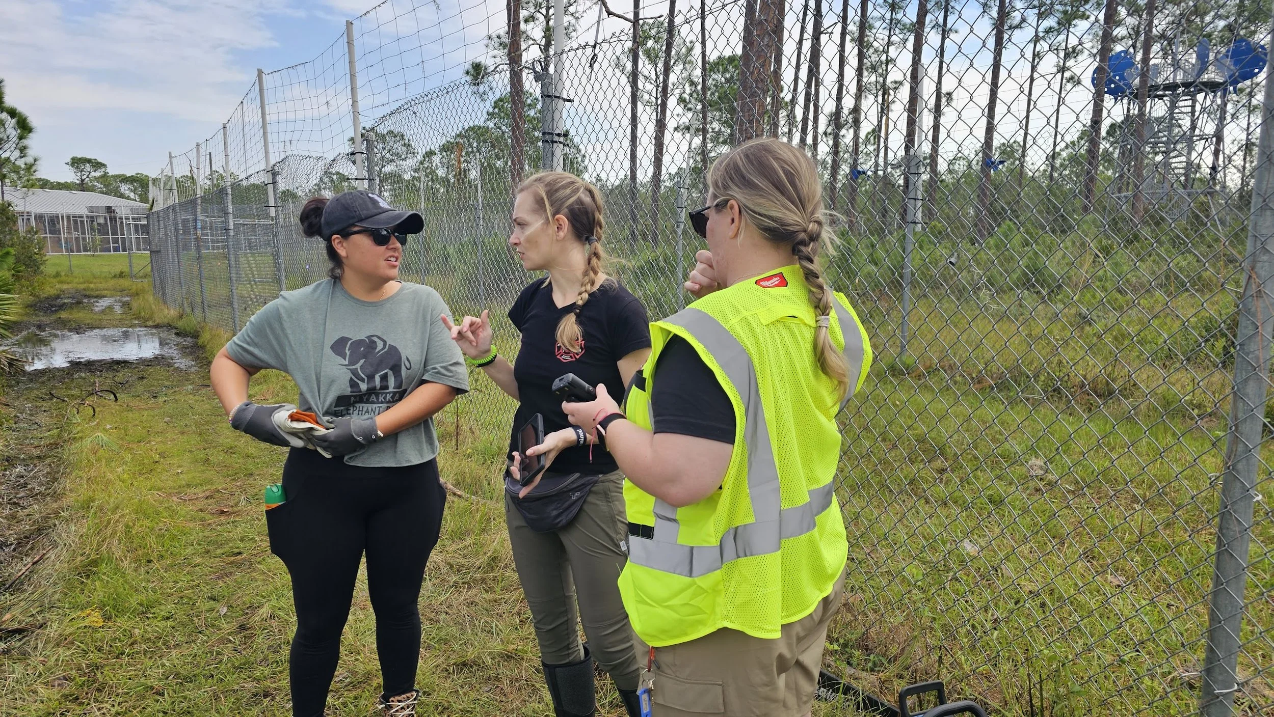 ZDR3 field team briefing Myakka team in the field