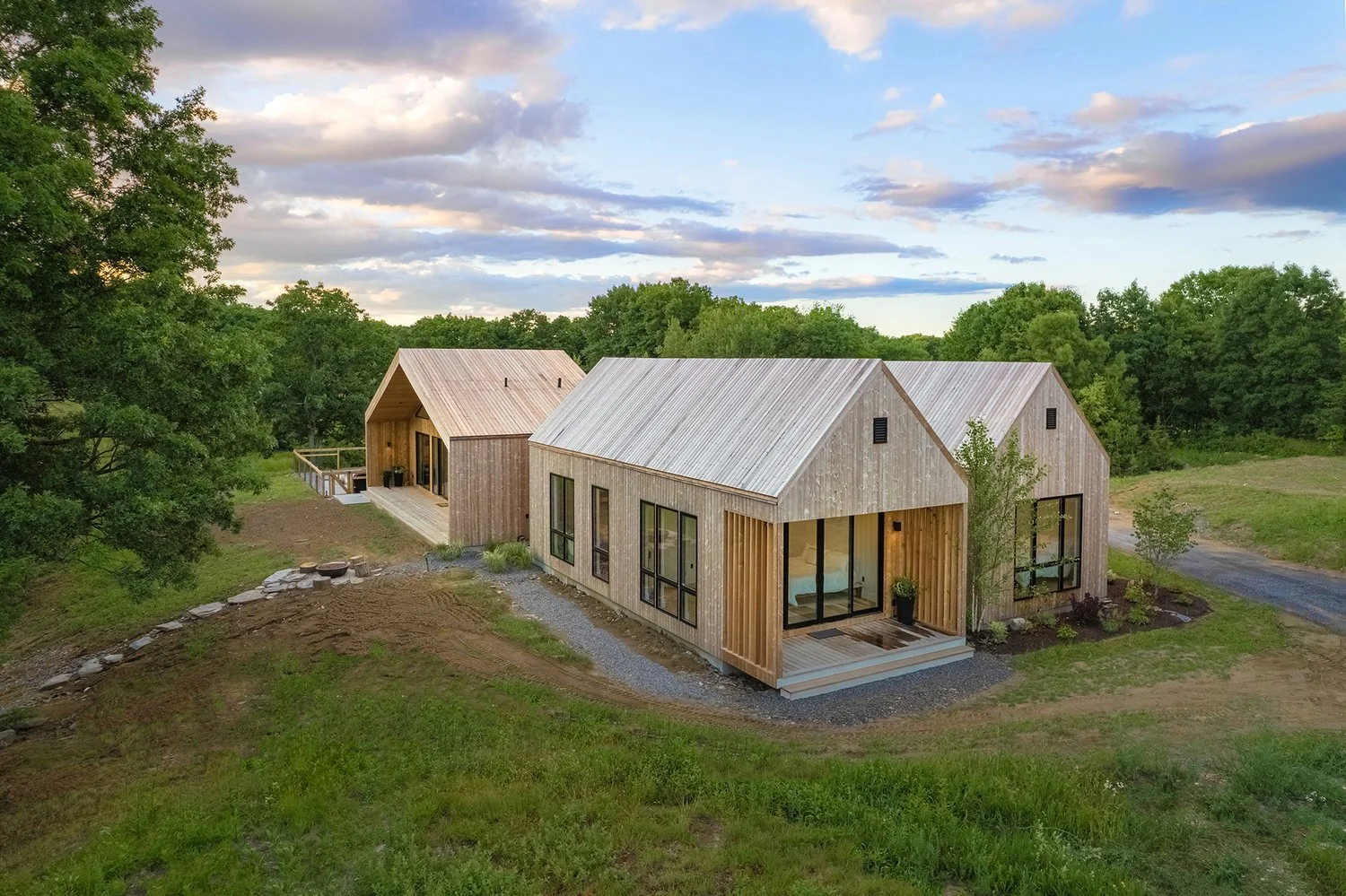    WARM. MODERN. DESIGN. FOR A RE-IMAGINED MODERN LIFESTYLE   CONTACT FOR INQUIRIES  