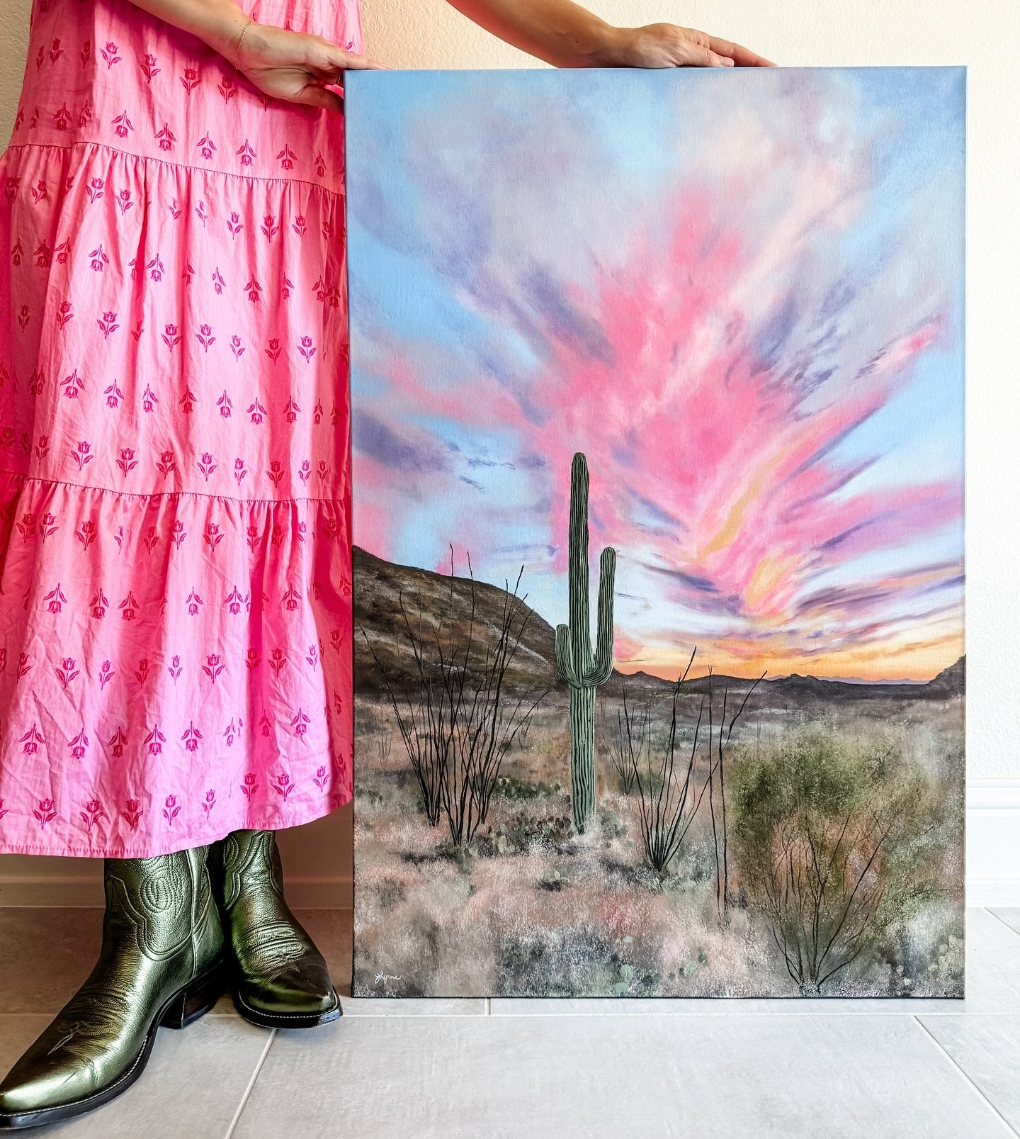 Get your bidding boots on for this year&rsquo;s @cattlebaronsball 🤠 This original oil painting is available for auction until 9/28 @southforkranch benefiting @americancancersociety 🌵✨ Bid big to fight cancer!

Featured Painting:
Sunset at Saguaro 
