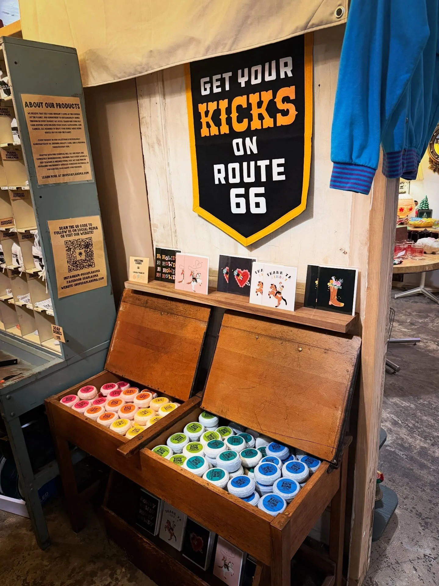 We have a cute lil selection of greeting cards from @gingergoods_  available in our booth at @meadowgoldmack!