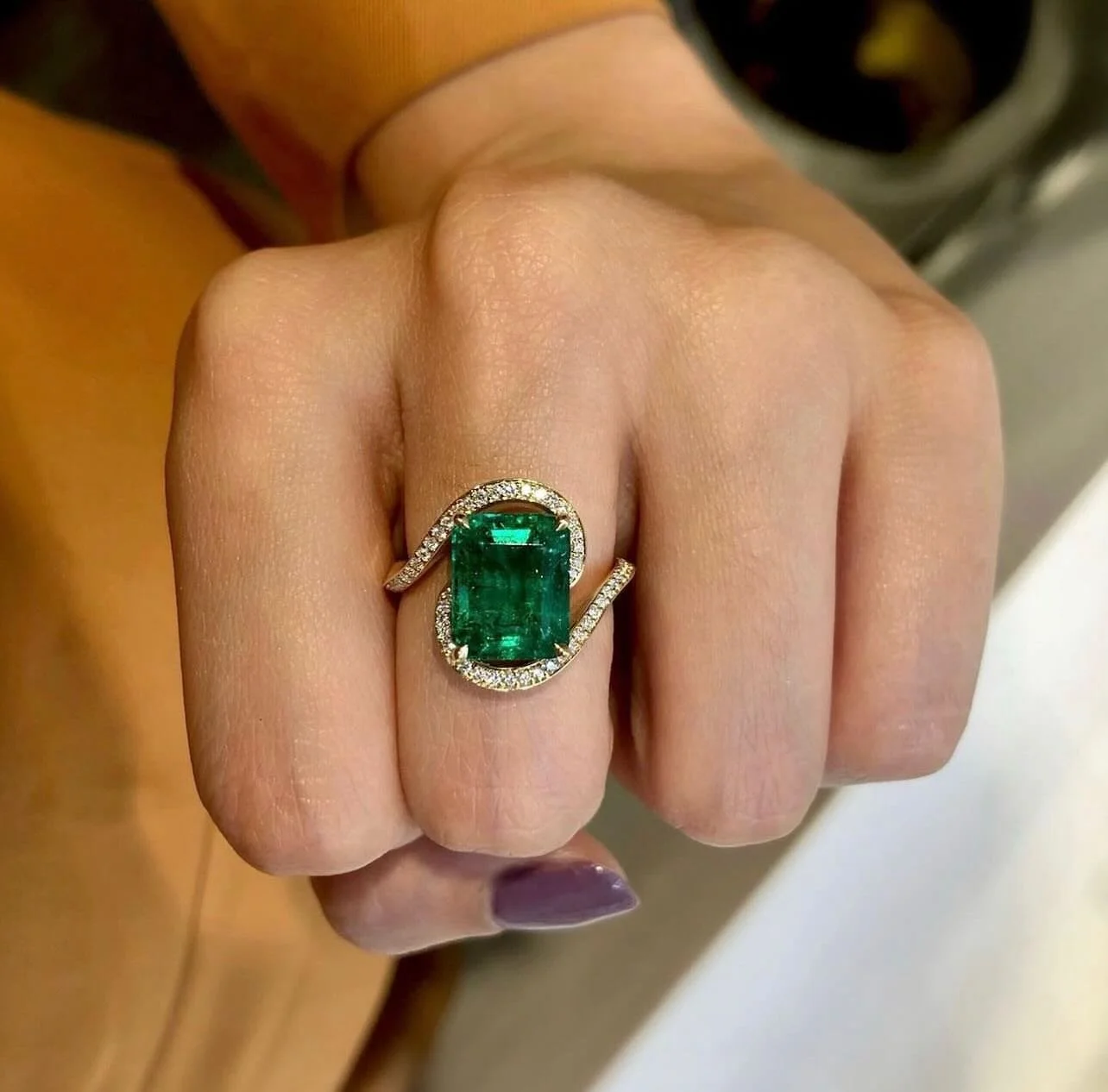 Emeralds have a way of finding their people 💫