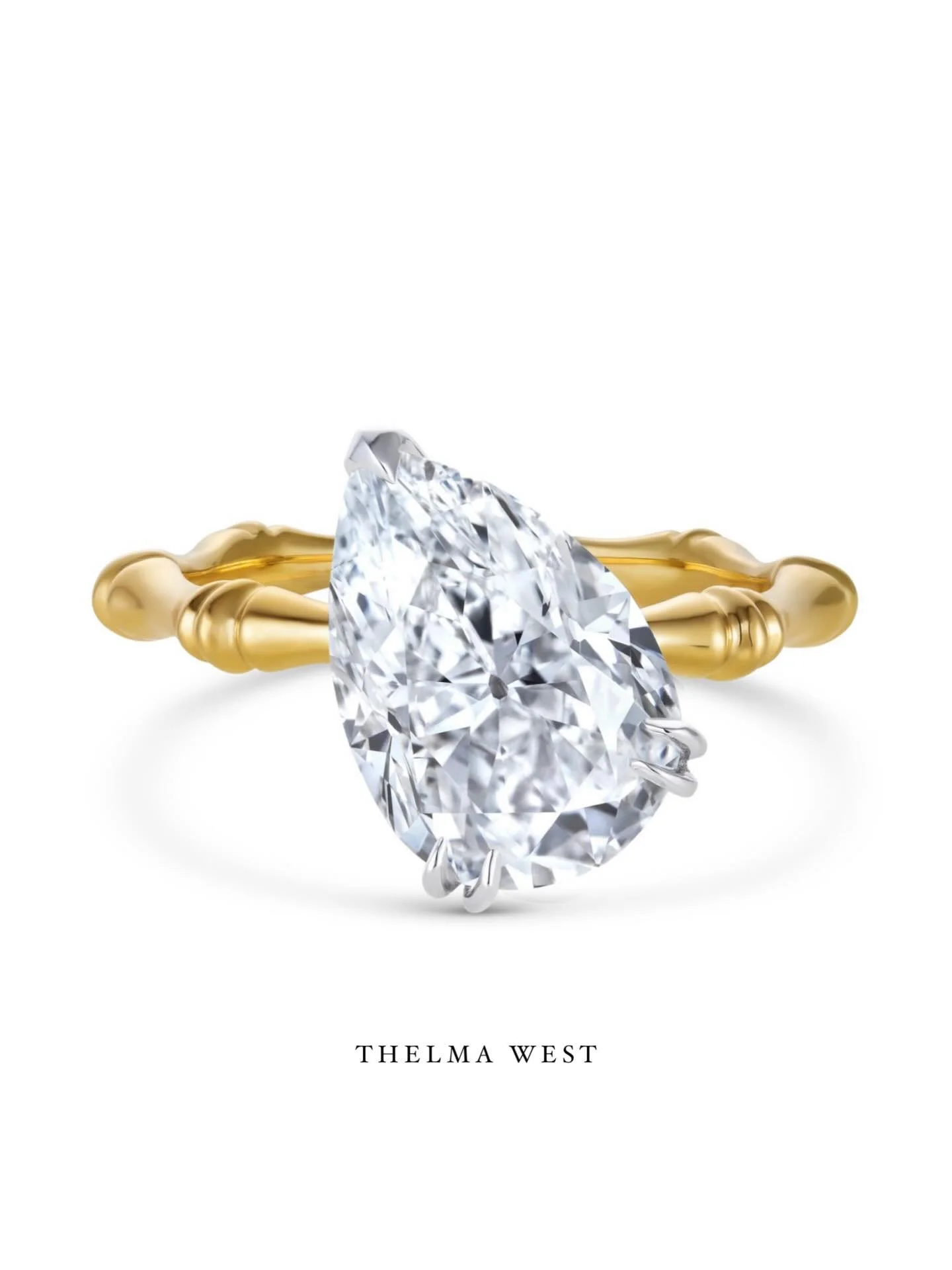 Some jewels mark beginnings, others honour what comes after. Made for @temiotedola 
A moment in a love story that will be kept forever.
So wonderful to make pieces that travel alongside love! &hearts;️

(pear cut diamond from Botswana, set in 18k rep