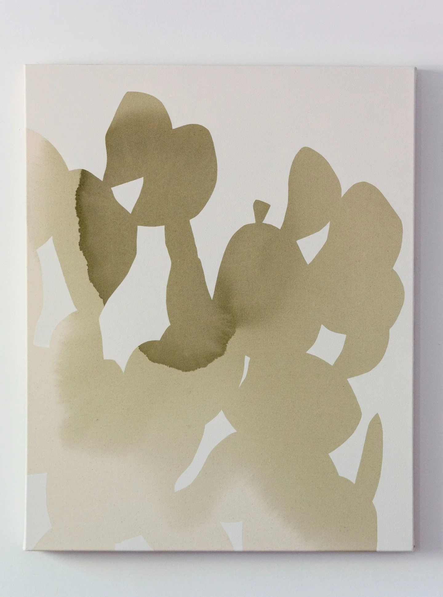 Our minds love to complete shapes, even when they're not fully enclosed. By painting negative space, it can create forms your eye reads as positive. I've been told it can feel disorienting, even a little 'brain-breaking' because of the flipping back 