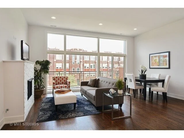 1732_California2.jfif