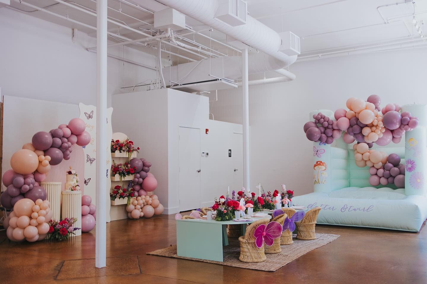 what happens when our studio meets the cutest enchanted party? 💜 butterflies and fairies galore!

Venue: @studiovandv
Planner: @alexalarberg
Photo: @veilandvinephoto
Floral: @everwildfloral
Bounce House: @thedallasparty
Bar Cart: @allure_and_alchemy