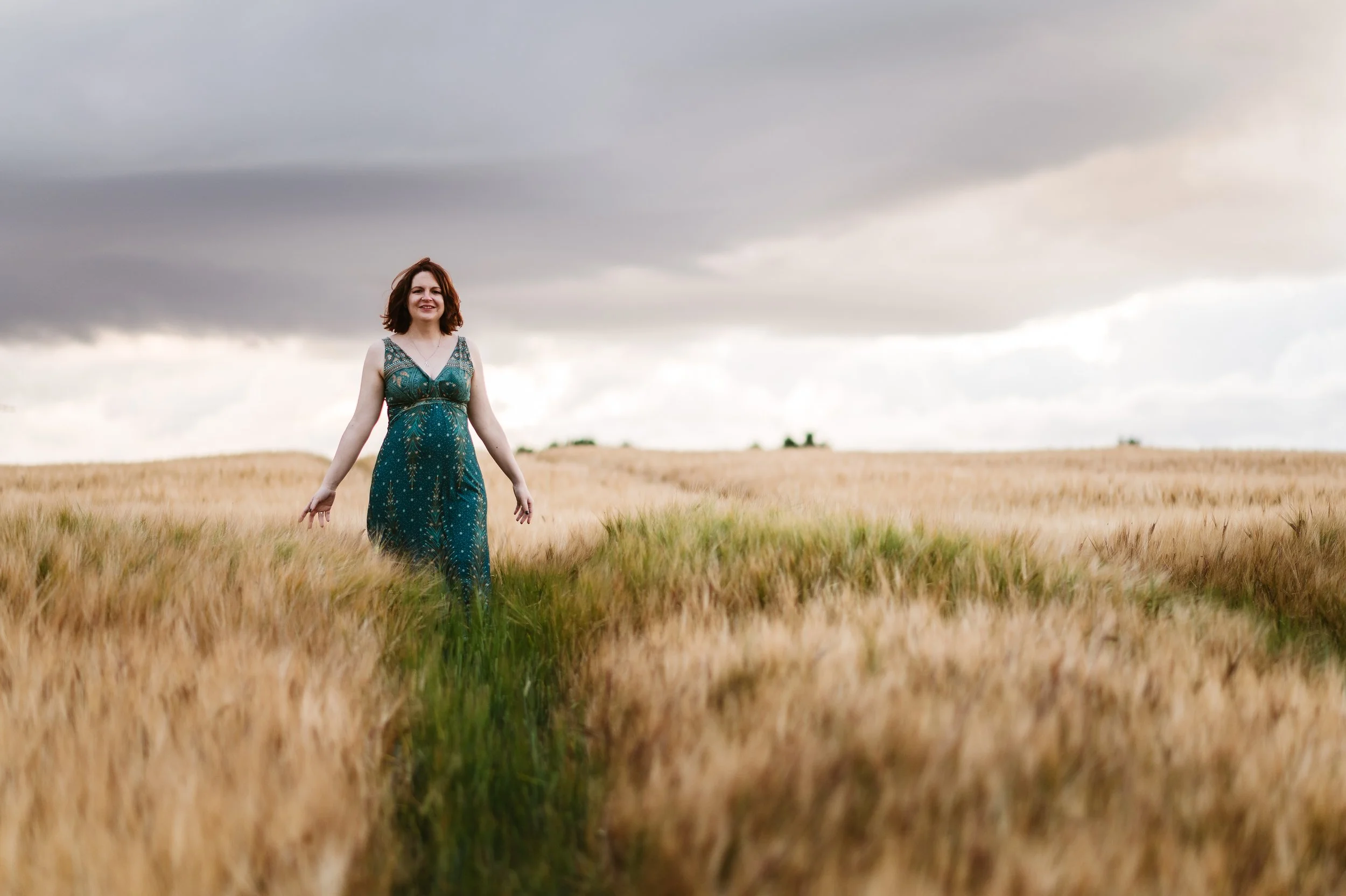 Aberdeen Wedding Photographer - 2022-07-30 - Portraits - Orsi and Mate - Maternity (423).jpg