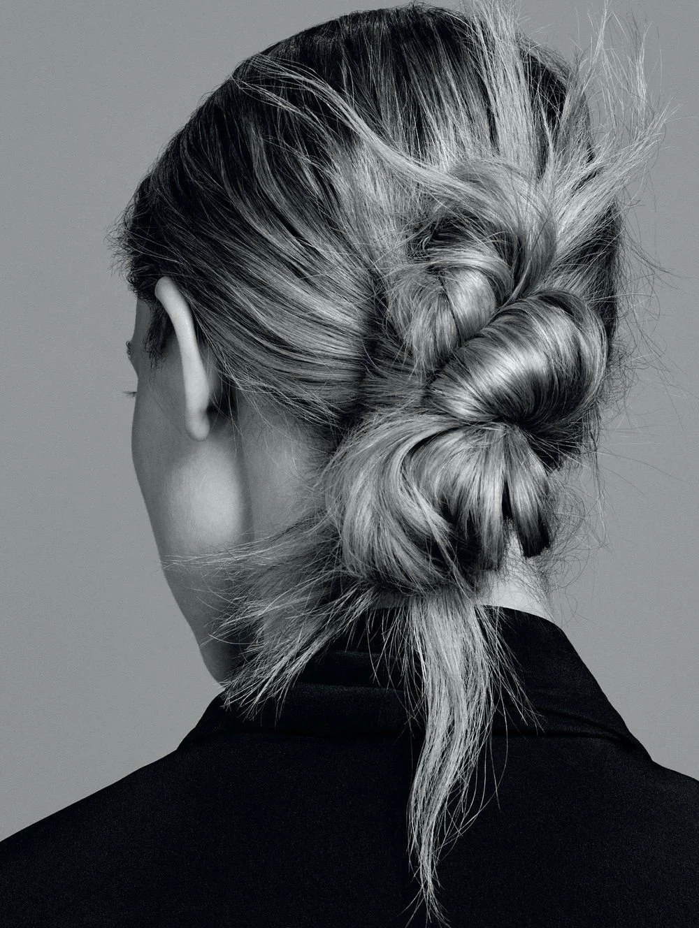 Ayurvedic Science of Postpartum Hair Loss: A Complete Guide to Understanding and Restoring Your Body