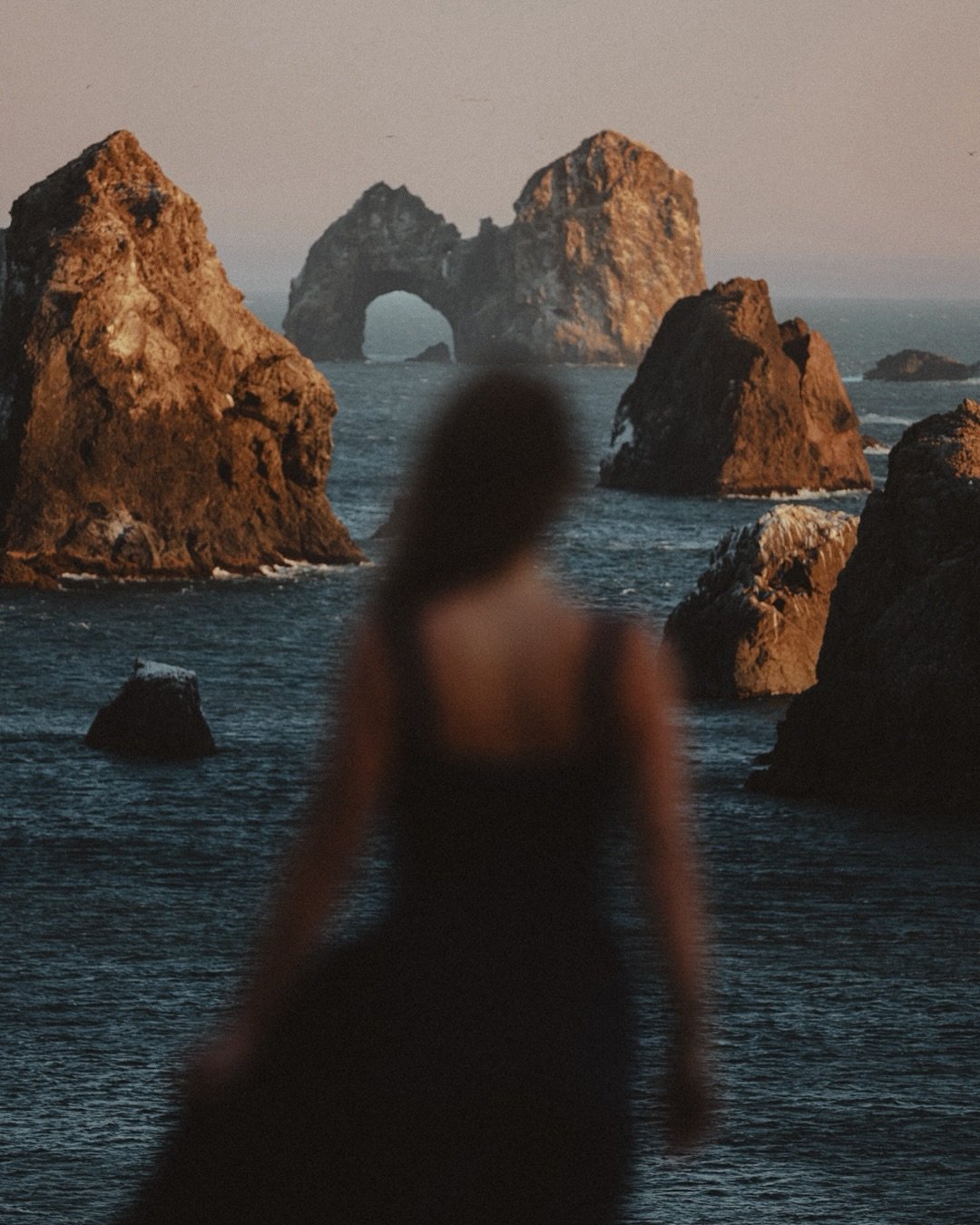 A sun soaked and wind swept Summer evening on the Southern Oregon coast. 💙✨🌙