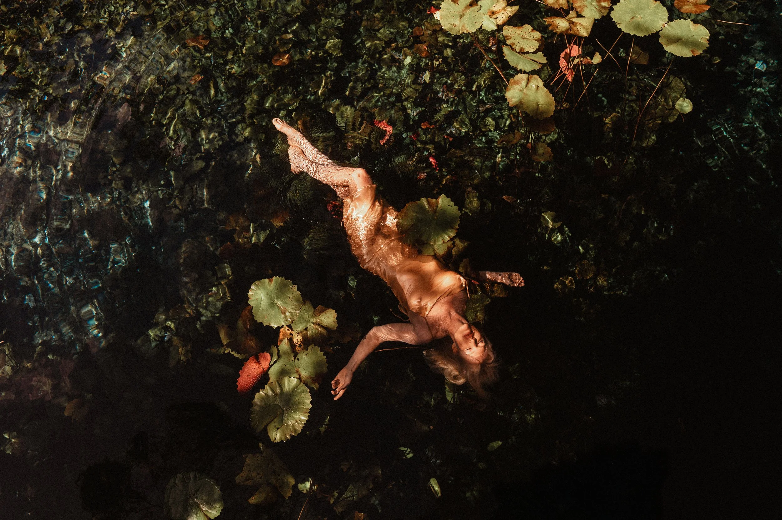 MelissaFindley_Leica_Jessie-Lillypad-11 copy.jpg