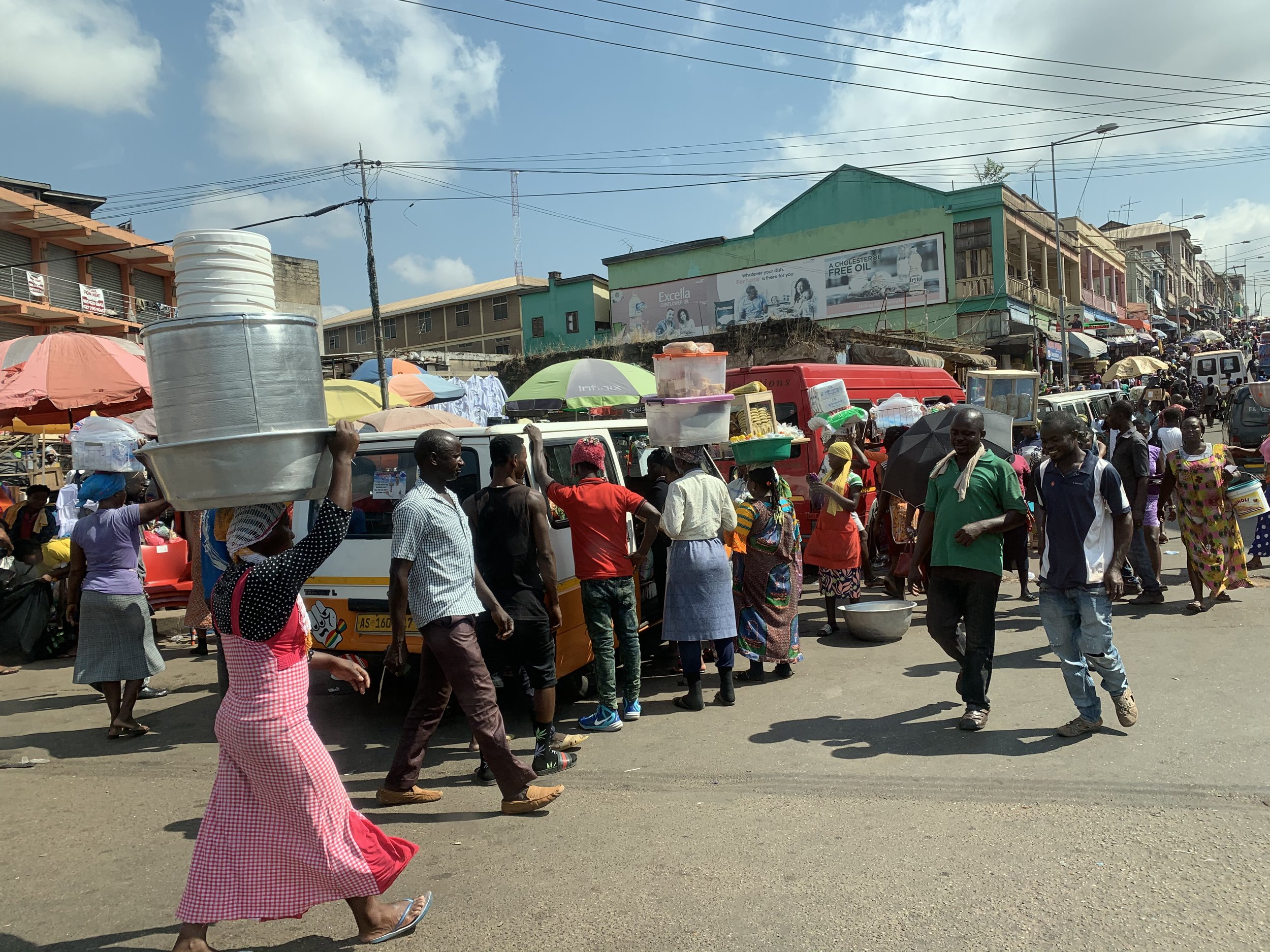 ghana street 1.jpeg