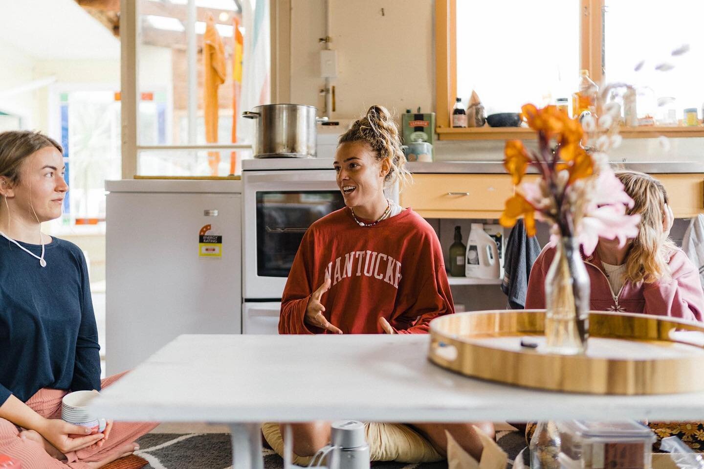 Hmm oooshh expression hey 🤍

In light of the space my special friend @jadenraeyoga created last weekend at her retreat and our Aligned ladies wholeheartedly sharing their visions I too feel safe to express.

Yesterday @thepracticeofself hit it&rsquo