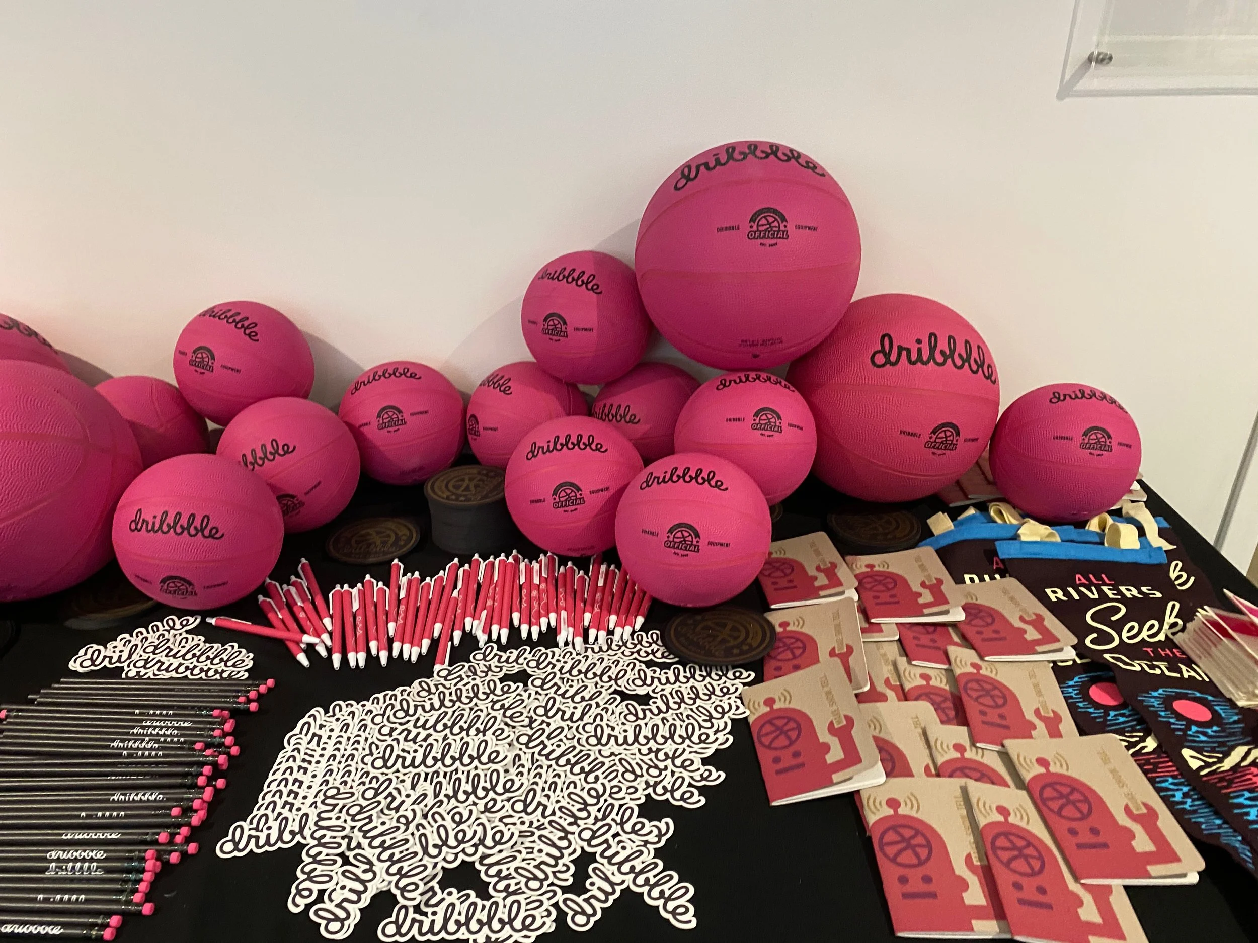 2025_MIDNIGHTUMBRELLA_DRIBBBLE_EVENTS_14.jpeg