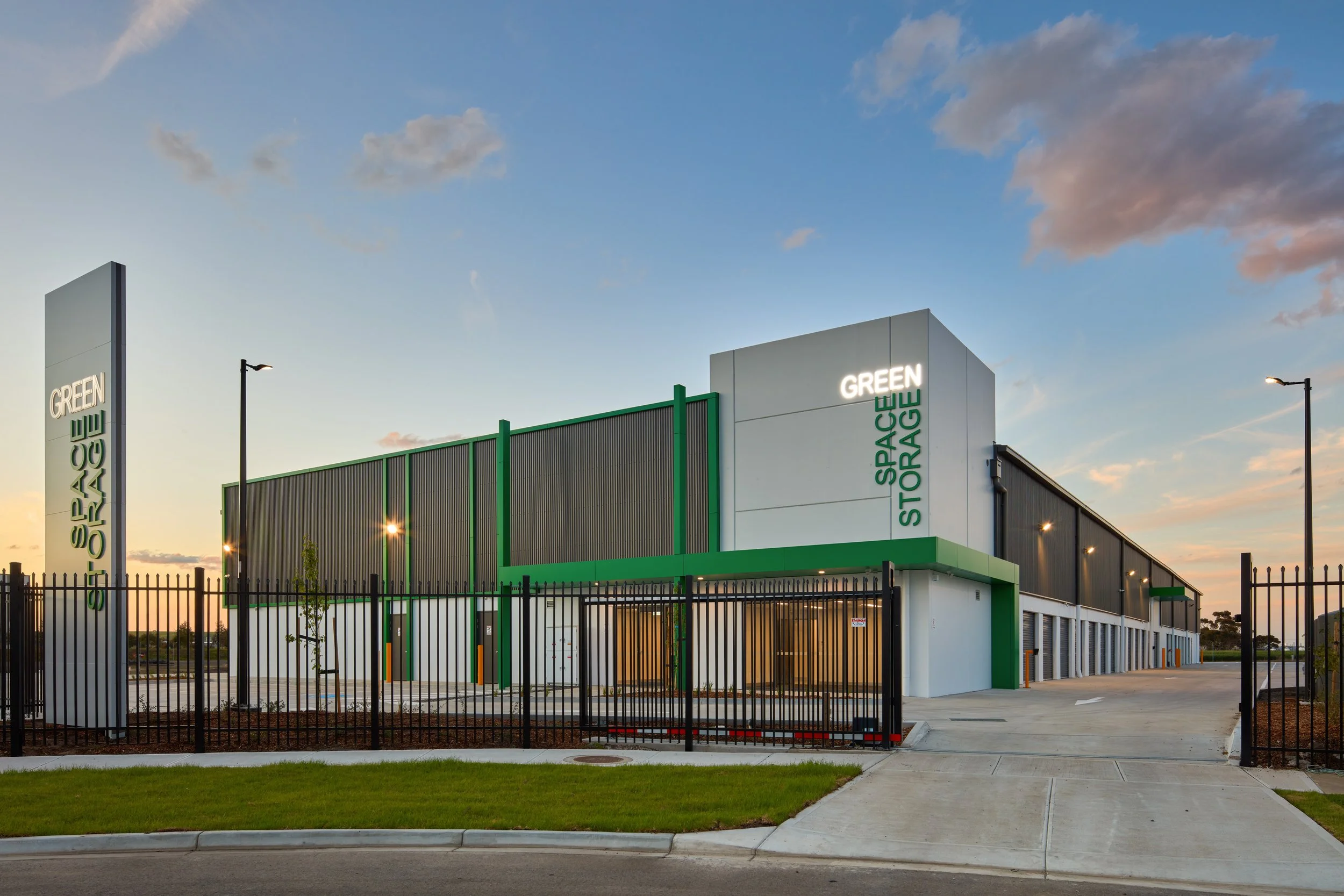 DBJS_GreenSpaceStorage_Corio_245.jpg