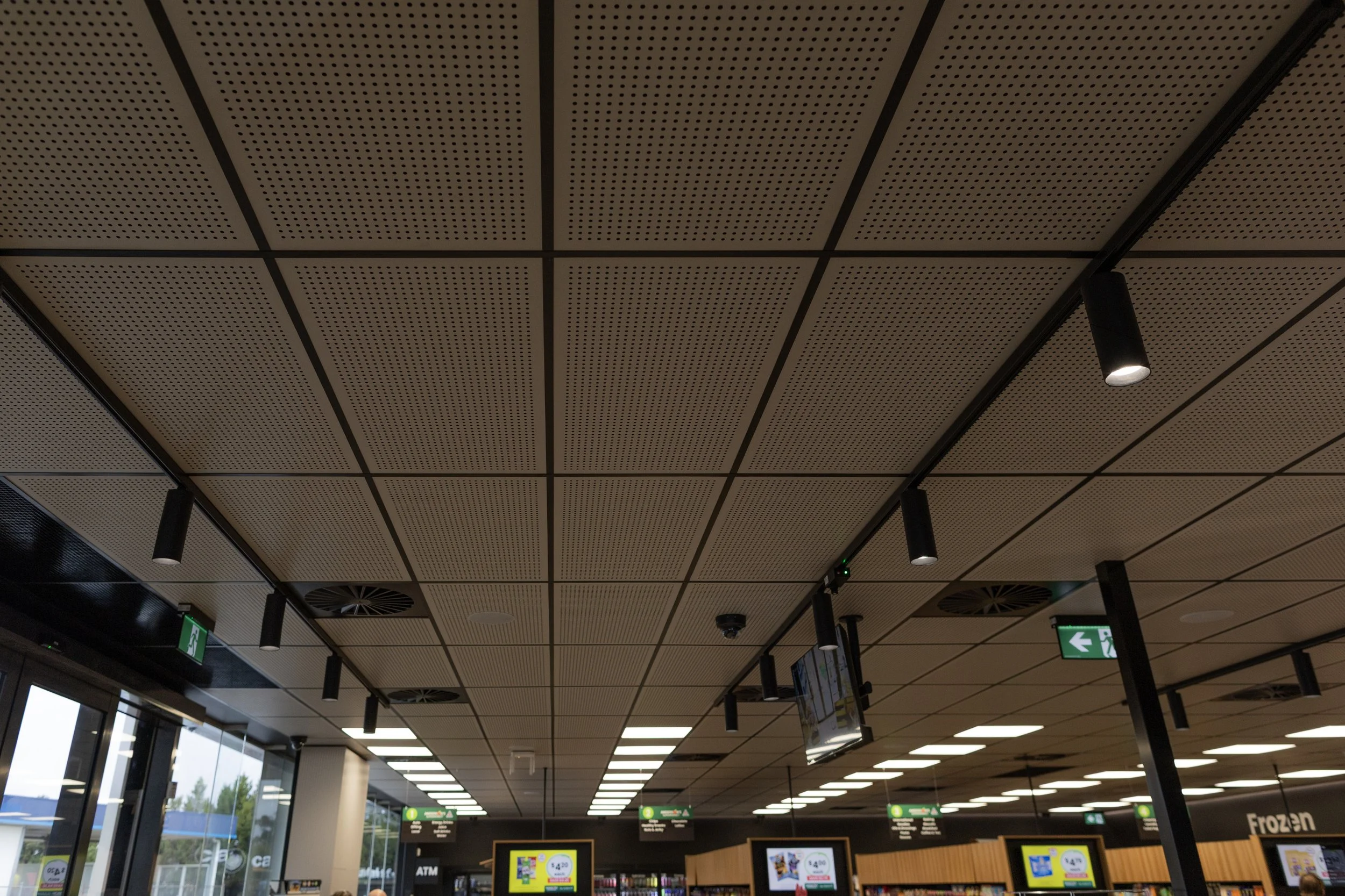 020A0118 copy.jpg