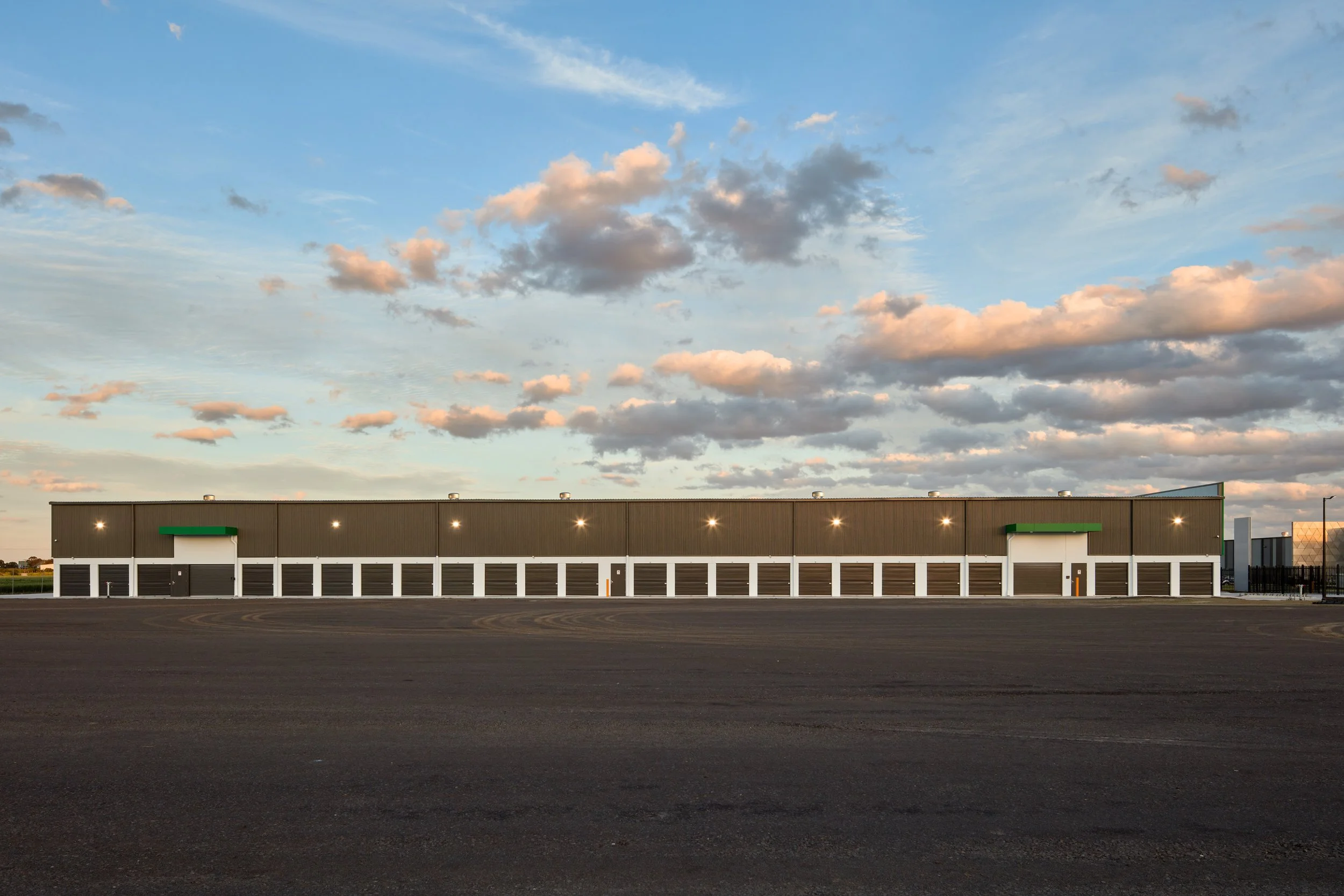 DBJS_GreenSpaceStorage_Corio_236.jpg