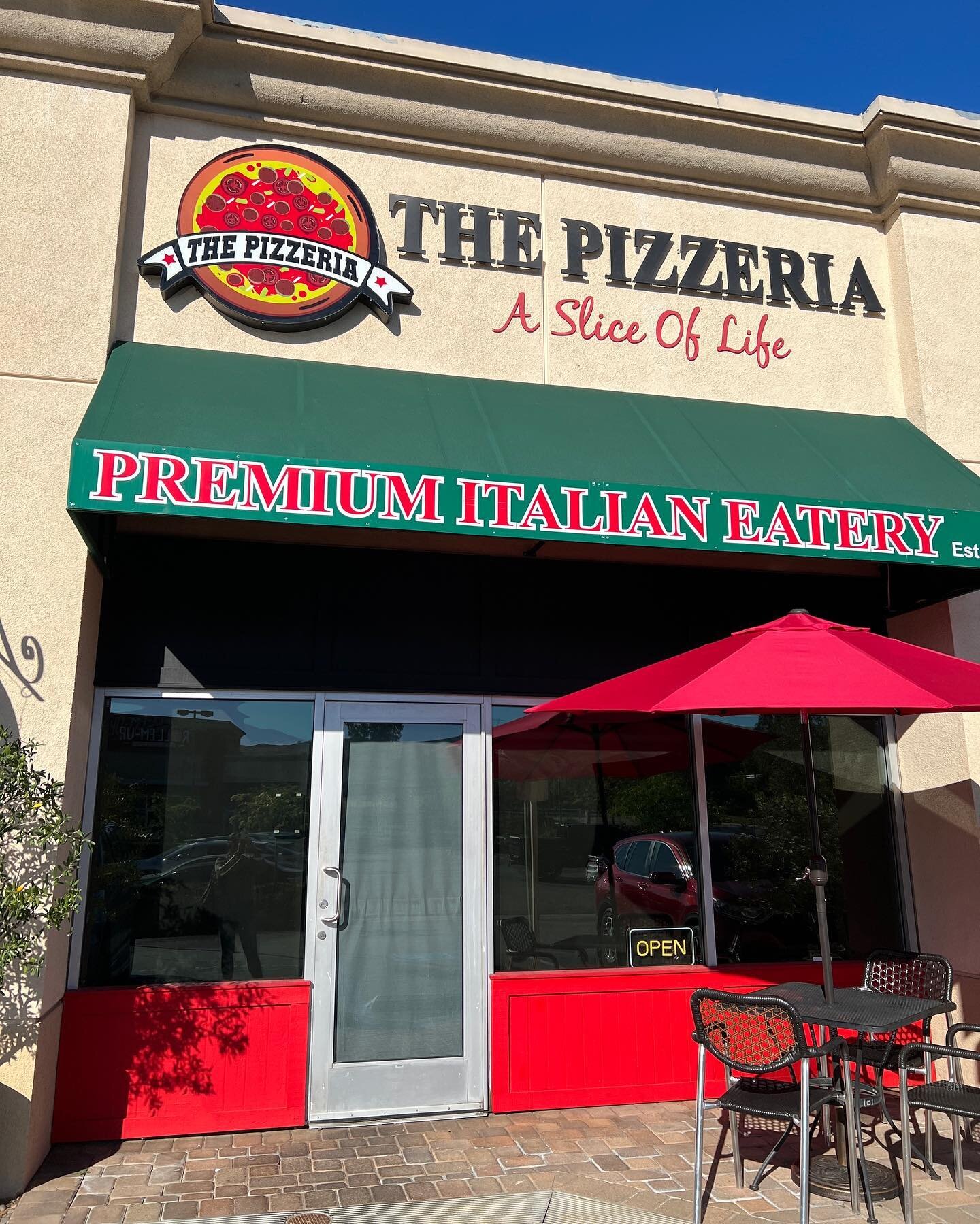 In case you missed it, we are officially OPEN just in time for summer! Come on by for the best selection of Italian-inspired pizzas, pastas, sandwiches, salads, and more! 🍕🍝