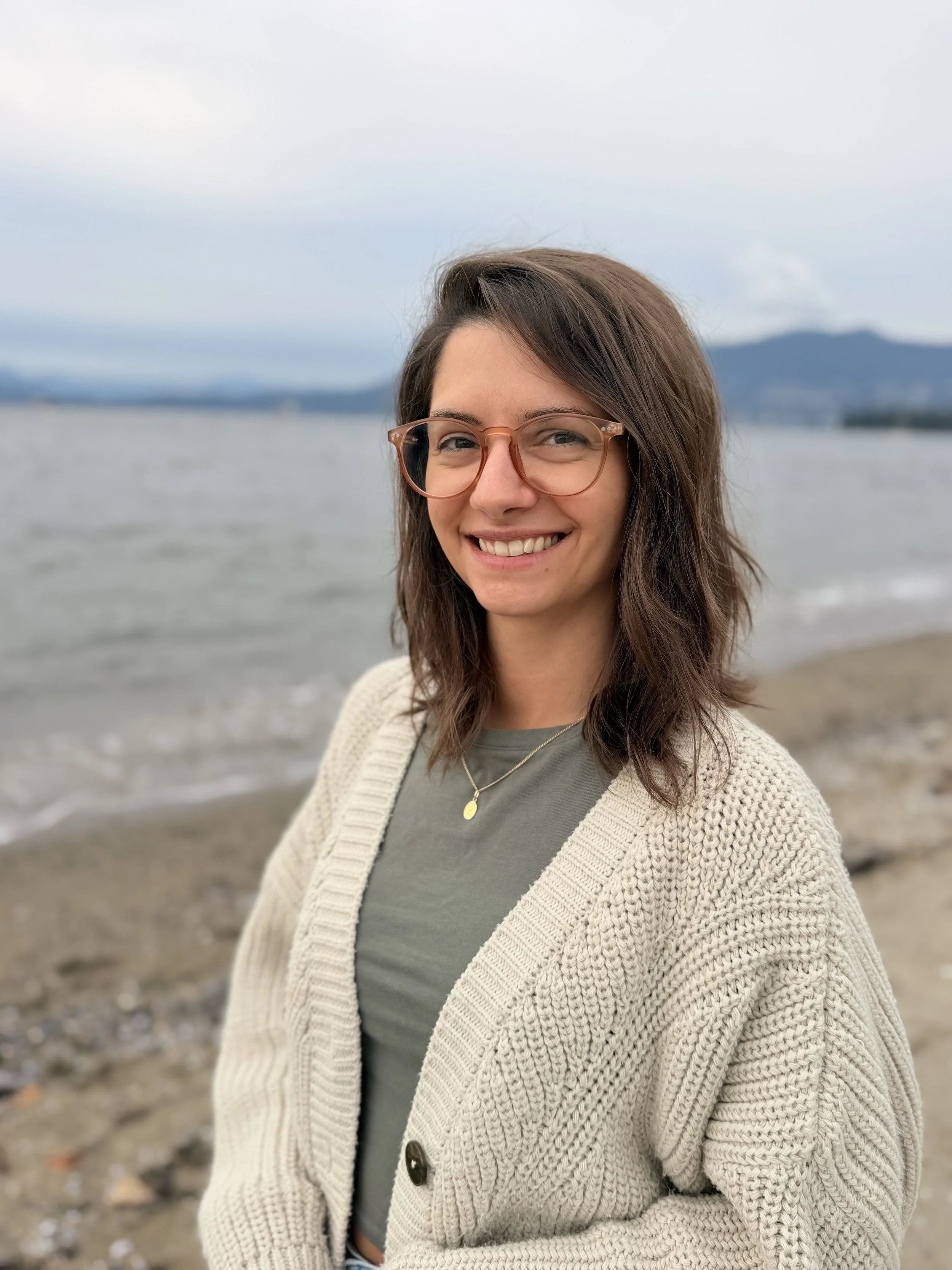 Photo of Nicole Persall, Counsellor in Vancouver BC