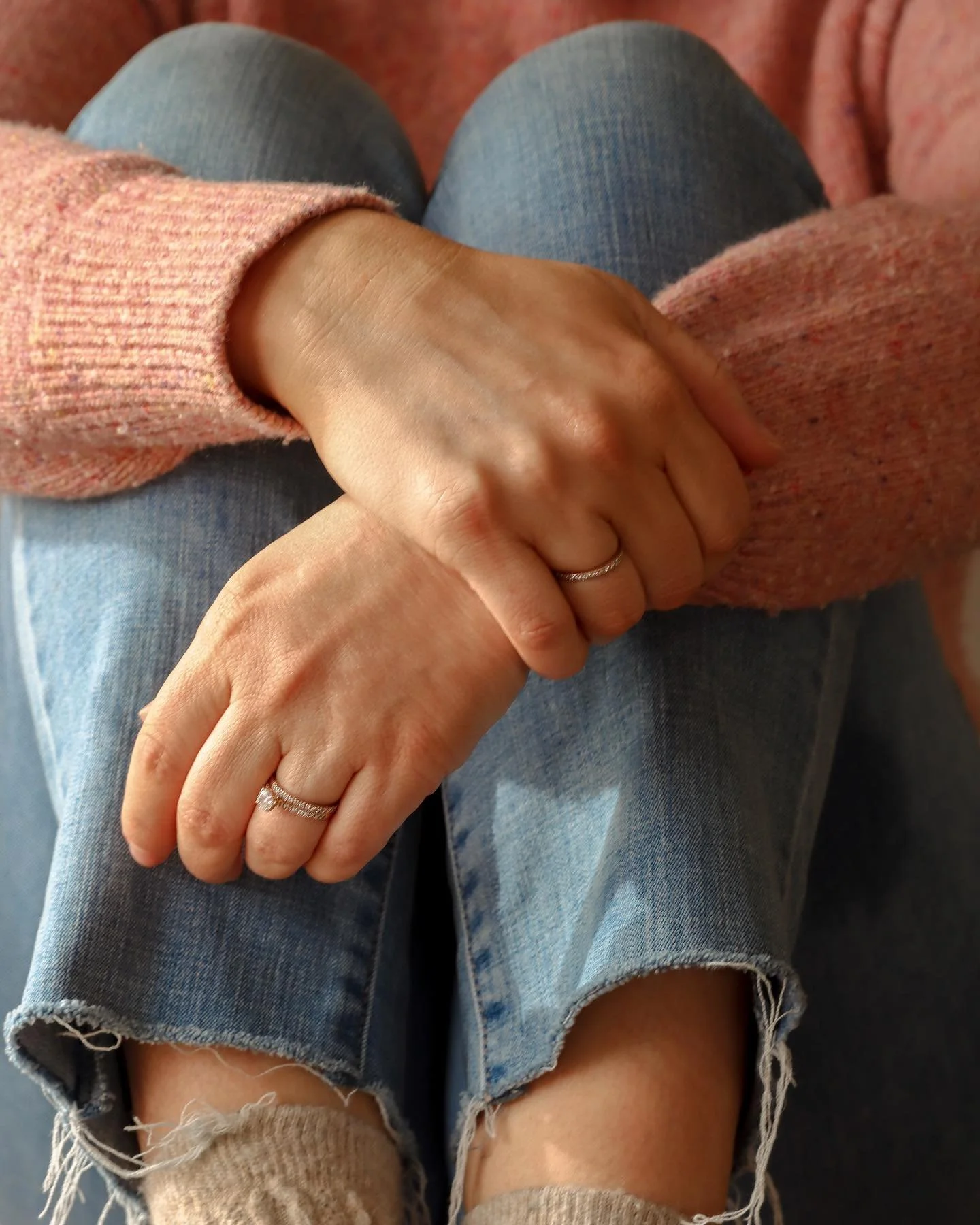 Did you know that there is a significant link between mental health struggles and pelvic floor dysfunction.

Pelvic floor problems can lead to social isolation, delay in seeking treatment, feeling of shame and poor body confidence. It can affect our 