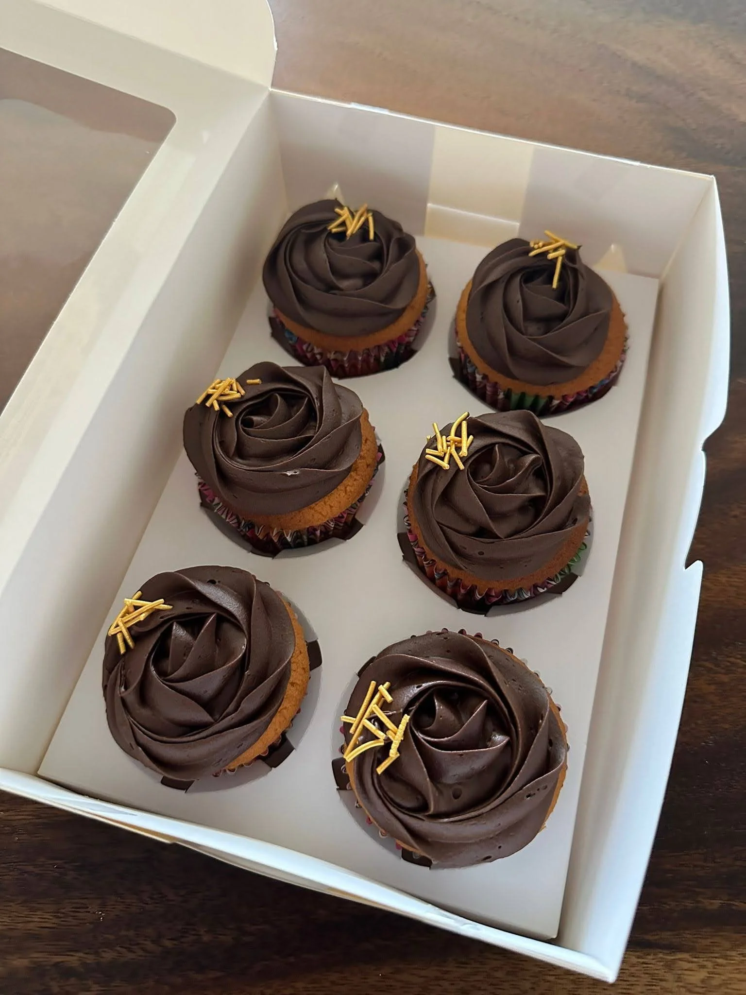 Dani Six Delights - Chocolate Cup Cakes (1).jpg