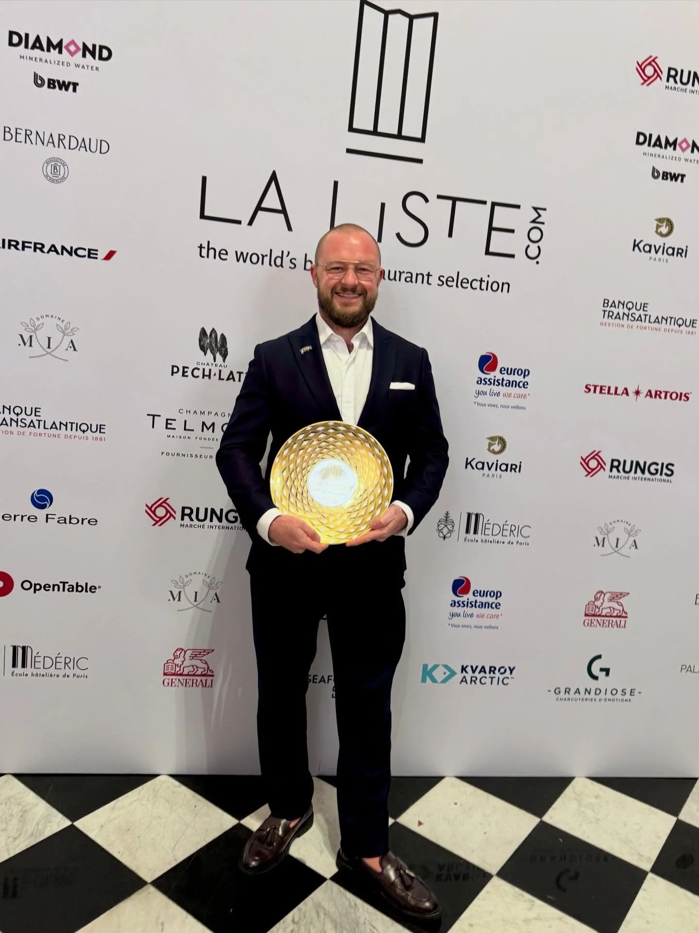 LA LISTE 2025

Incredible scenes in Paris on Monday night where our Head Chef @nikhill_smoketrap accepted the award for &ldquo;Next Gen Discovery&rdquo; at this years @laliste1000 
To see our little bistro on the world stage makes us extremely proud 