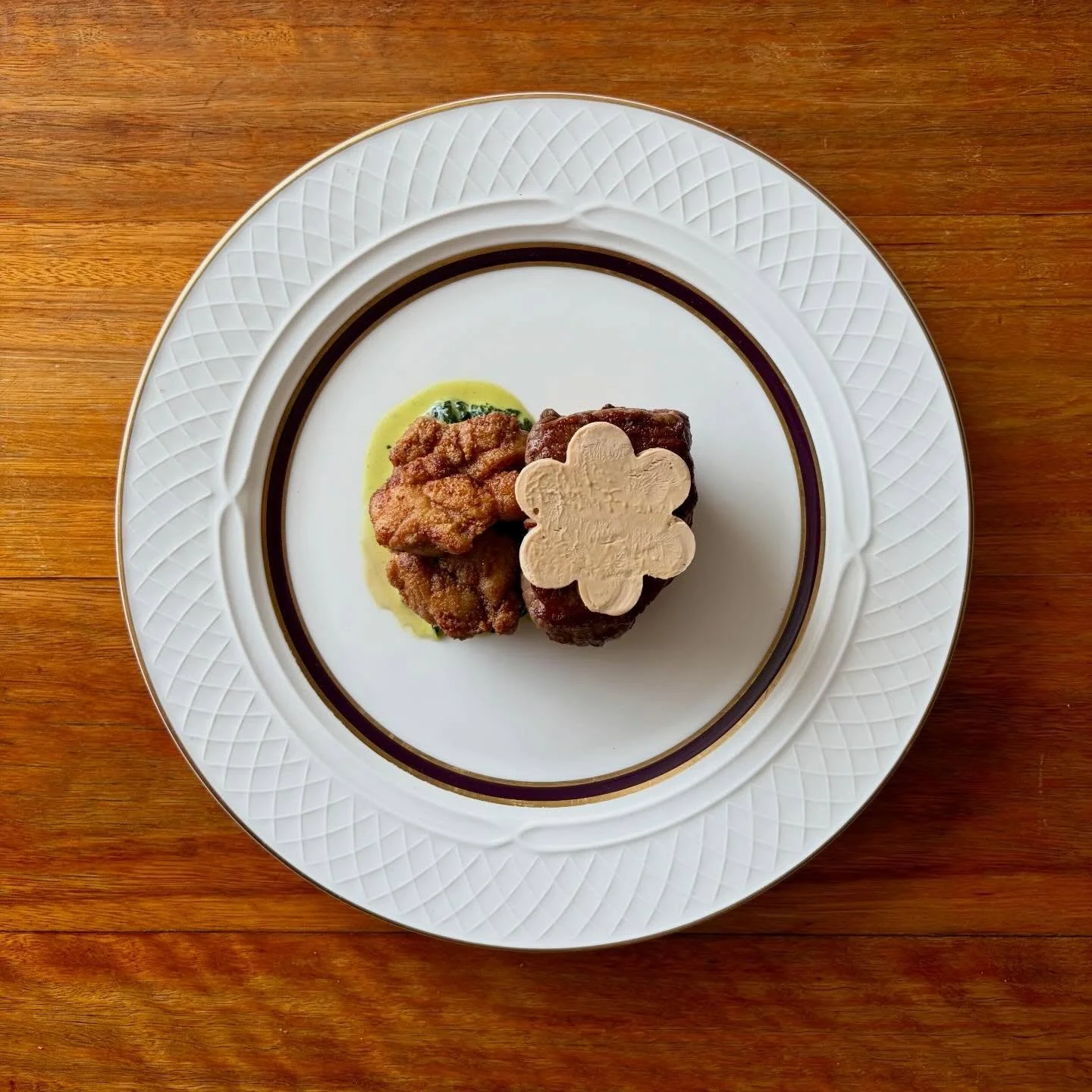 Roast Beef &amp; Veal Sweetbread &ldquo;Rossini&rdquo; with Creamed Spinach, Duck Fat Crouton, a slab of Foie Gras and a Black Truffle &amp; Madeira Sauce. 

All weekend. 
Or by Request. 

#enterthroughthegiftshop