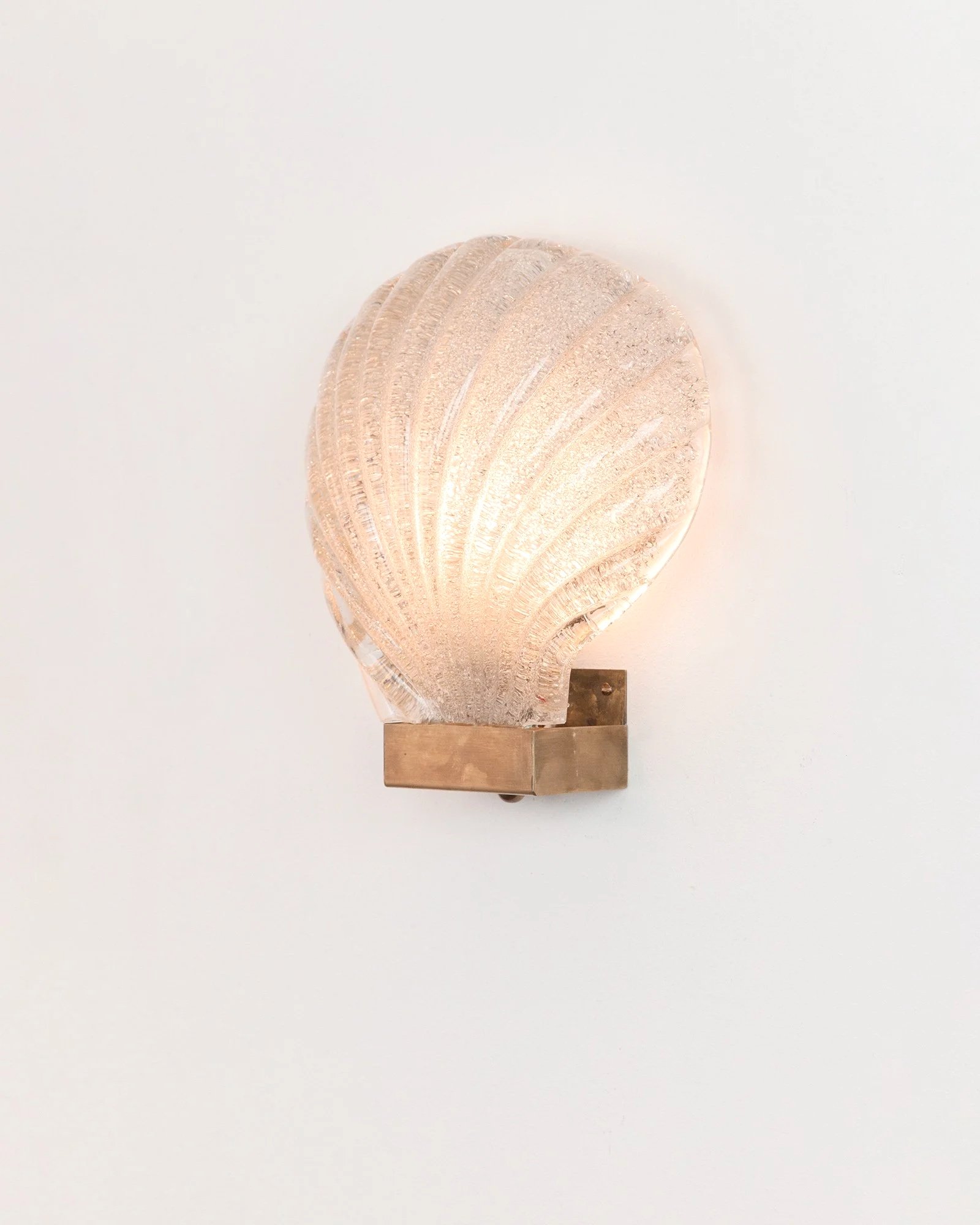 Aesthetiker+Wall+Light+Barovier+Large+Shell+Brass+Rugiadoso_0003__MG_1576.jpg