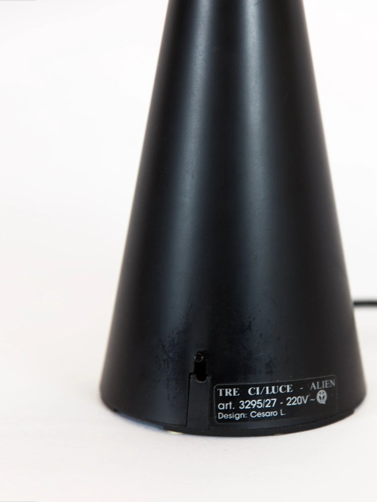 Aesthetiker | Alien Table Lamp Luciano Cesaro Tre Ci Luce, Italy, 1970s