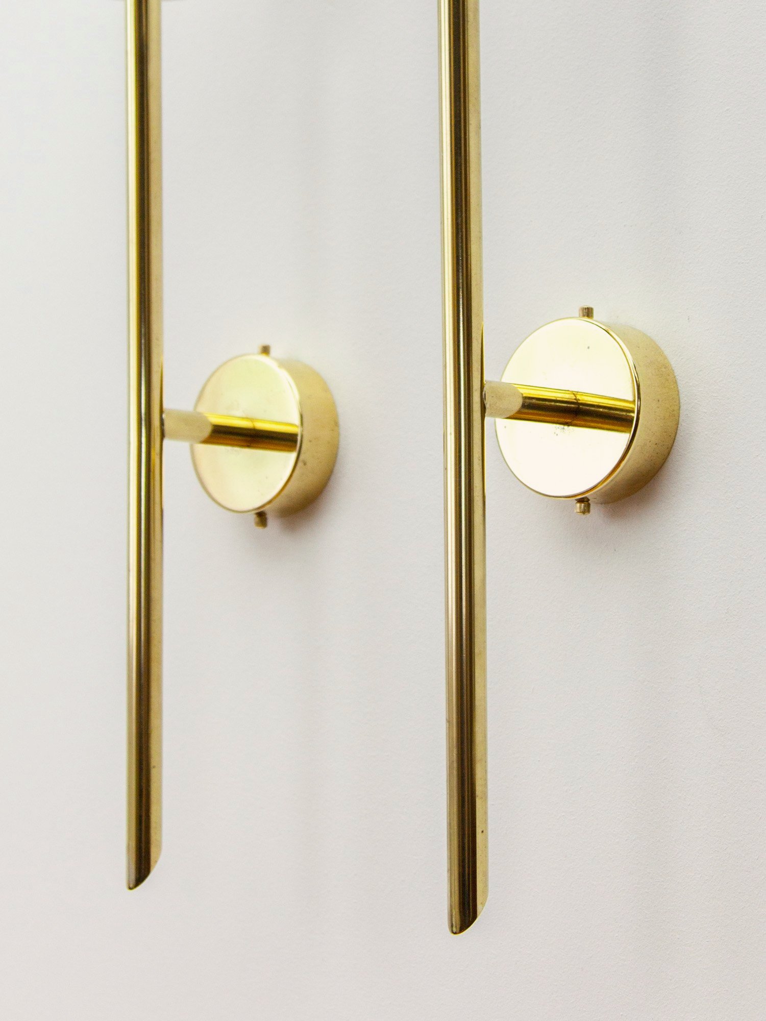 Aesthetiker | Tall Glass & Brass Wall Lights, Italy, 1950s