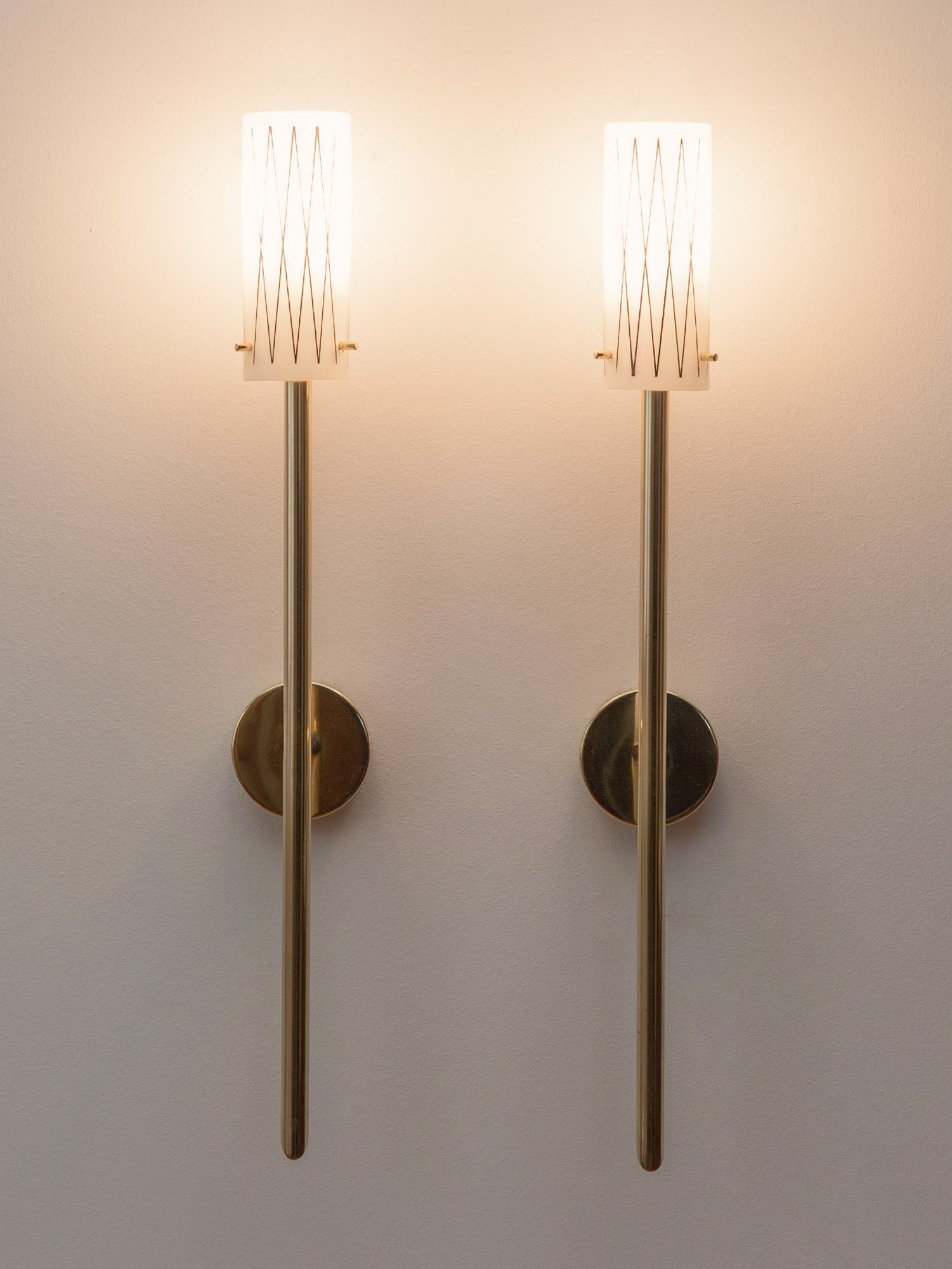 Aesthetiker | Tall Glass & Brass Italian Wall Lights, 1950s