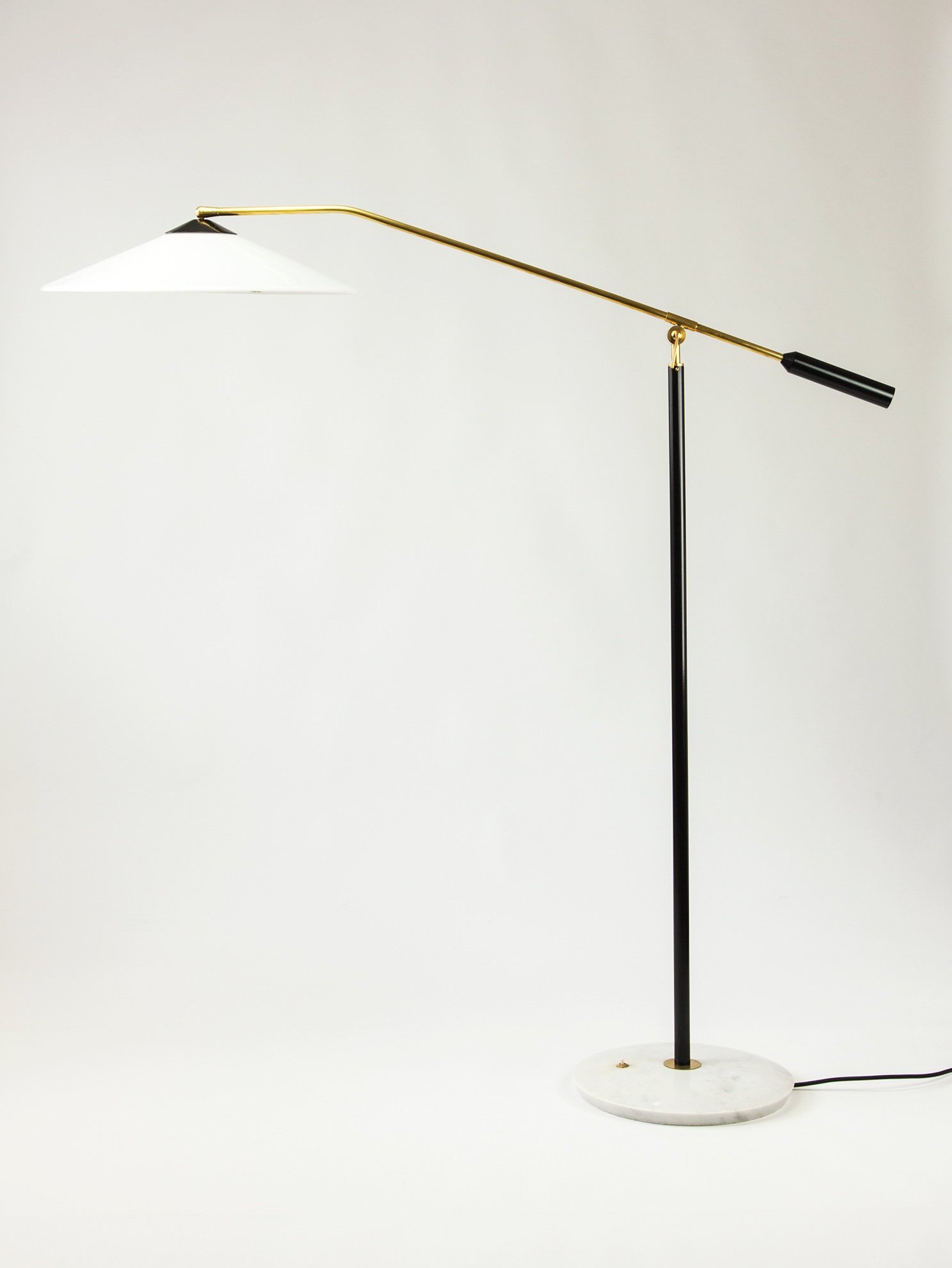 Aesthetiker+%7C+FL+Stilux+Counterbalance+Arm+%7C+09.jpg