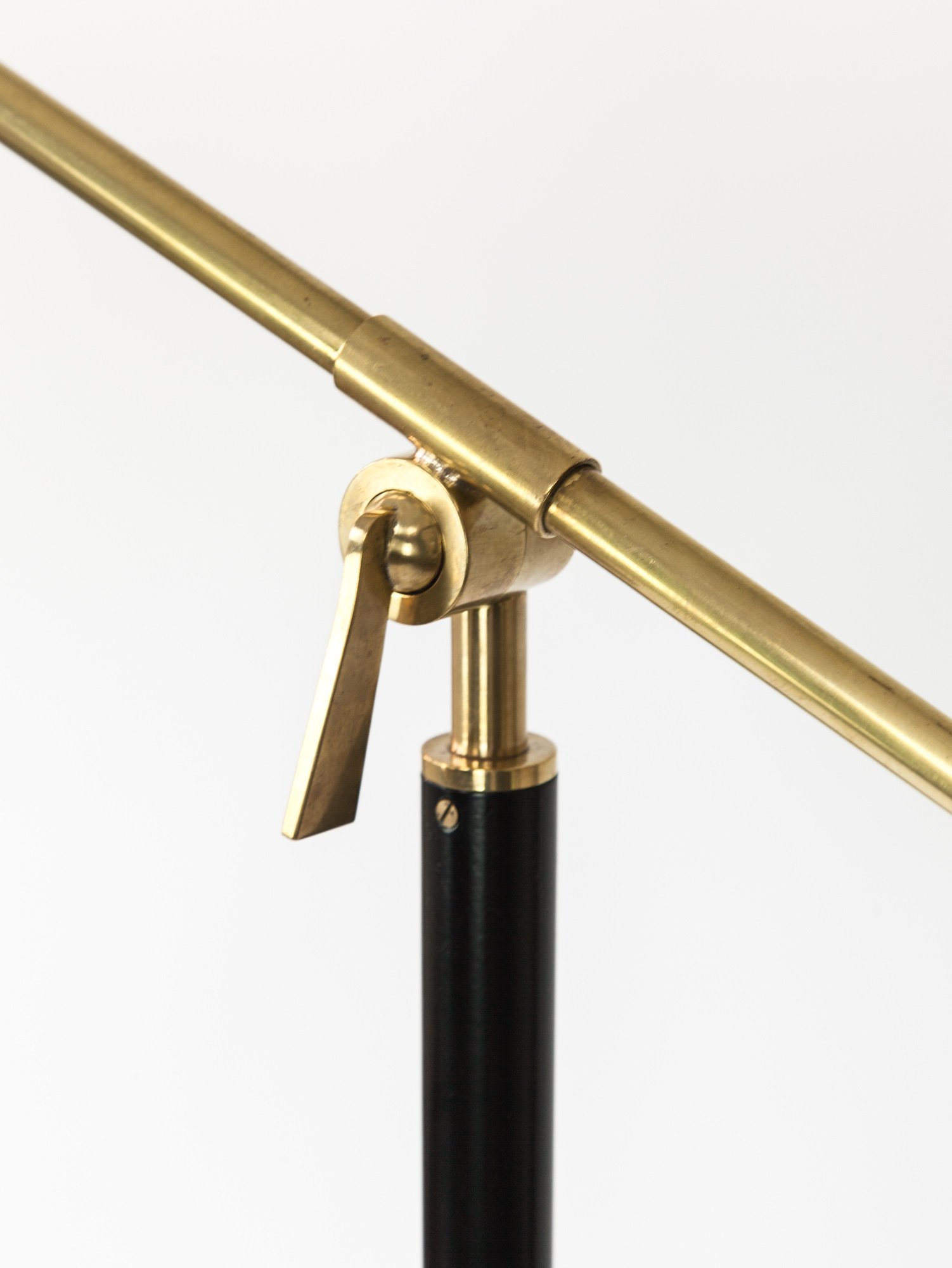 Aesthetiker+%7C+FL+Stilux+Counterbalance+Arm+%7C+02.jpg