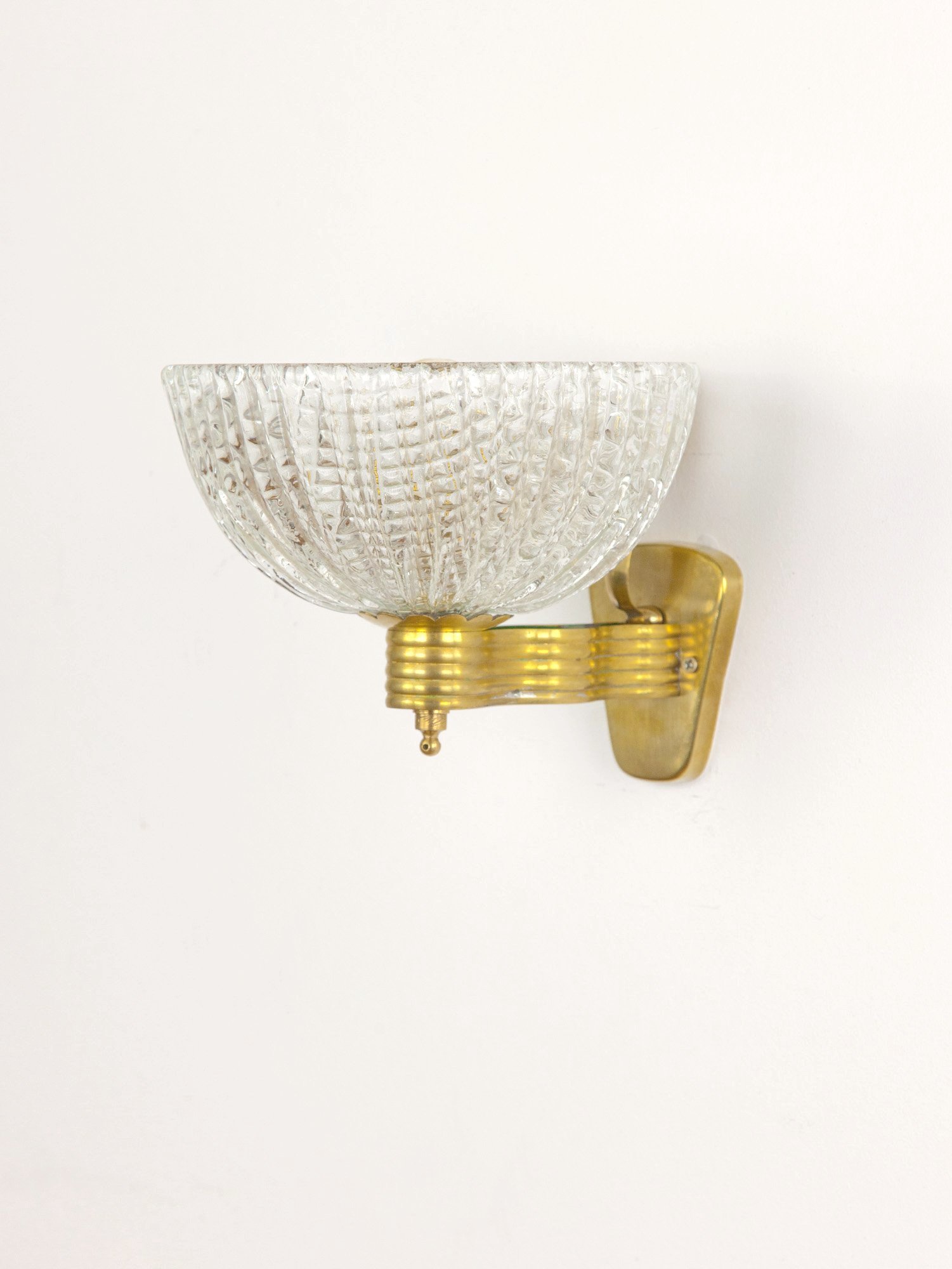Aesthetiker+%7C+WL+Barovier+Big+Bowl+Wavy+Brass+Bracket+%7C+4.jpg