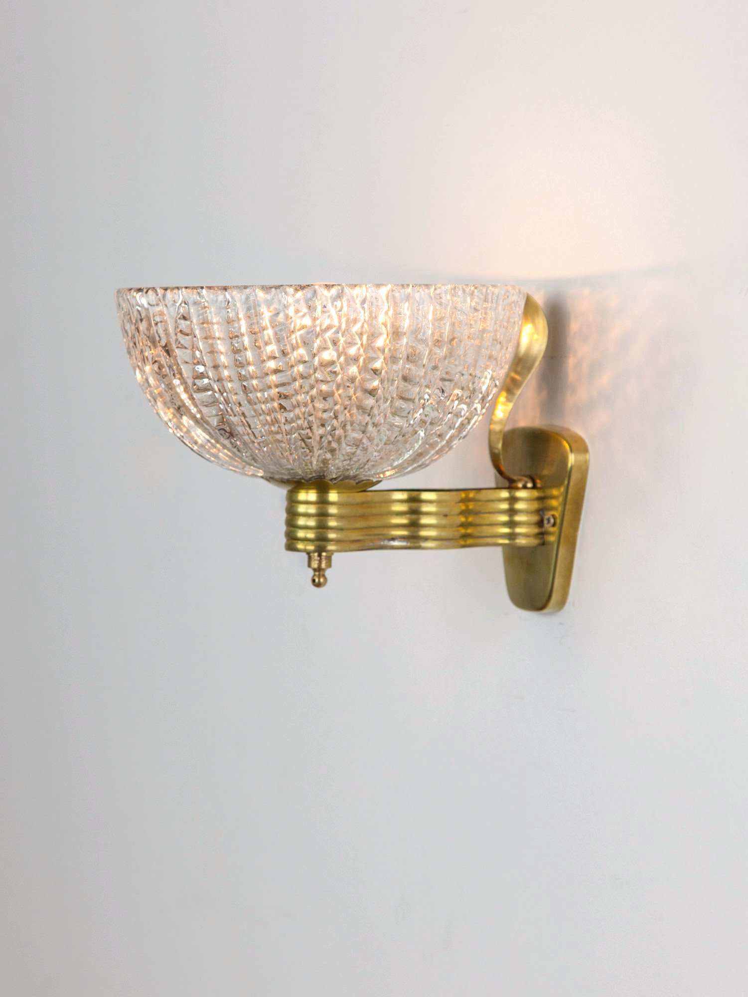 Aesthetiker+%7C+WL+Barovier+Big+Bowl+Wavy+Brass+Bracket+%7C+7.jpg