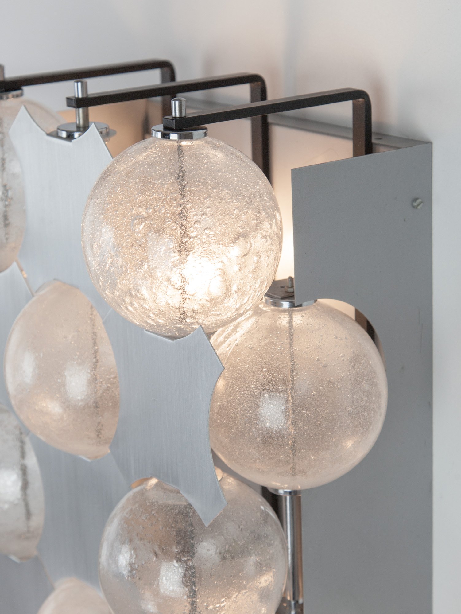 Raak Sconce