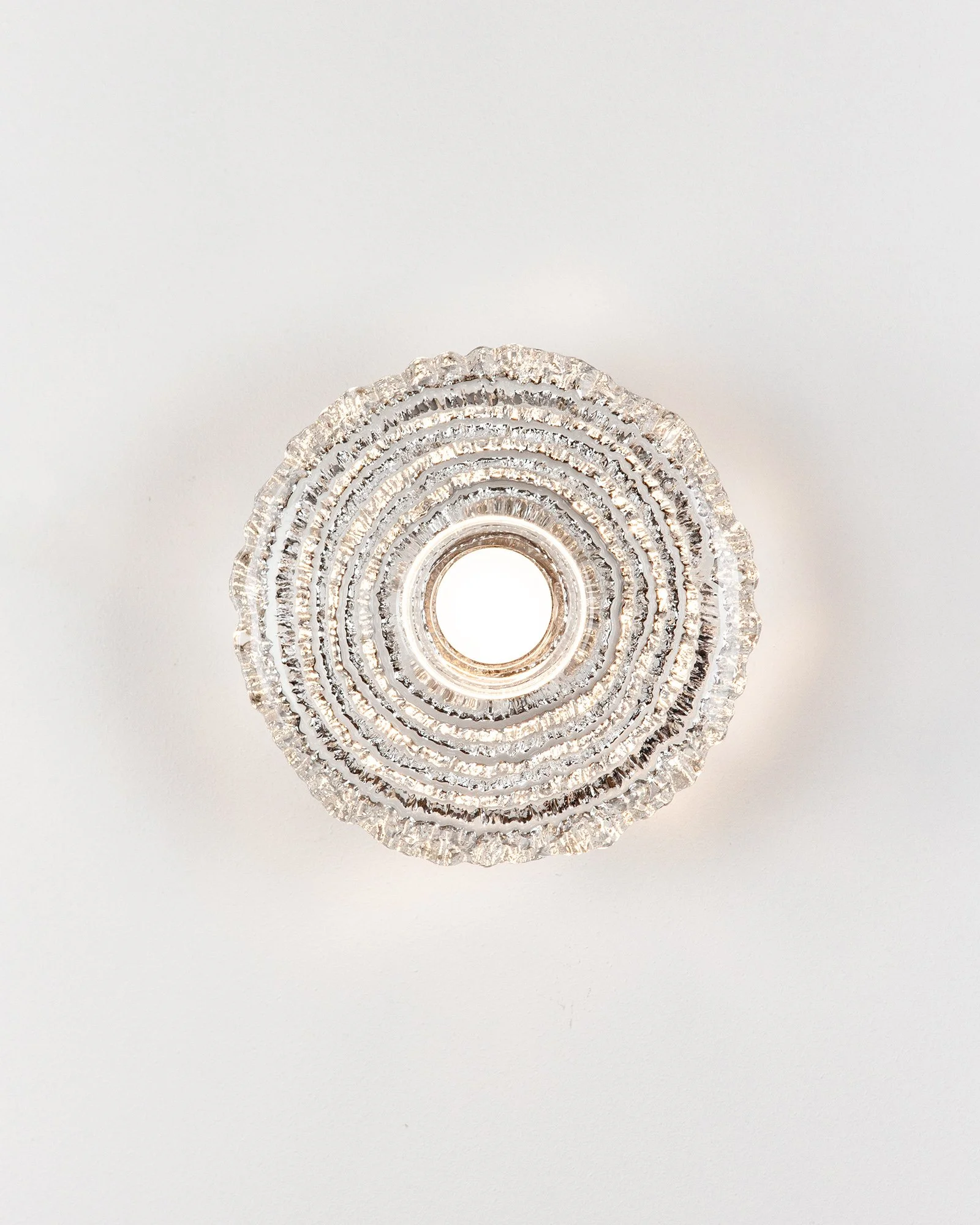 Aesthetiker Wall Light Peill Putzler Round Frill Large Sconce_0007__MG_9970.jpg
