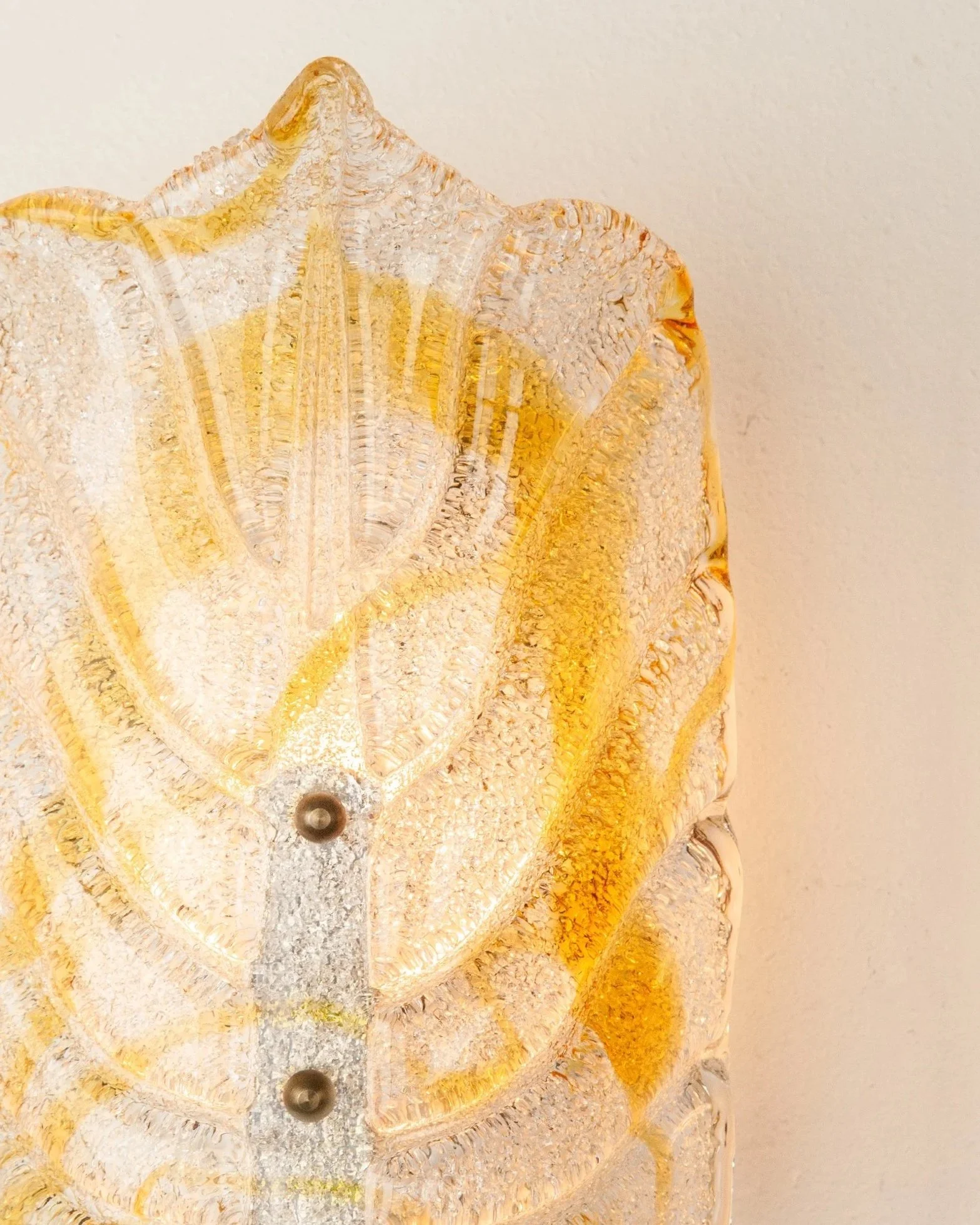 Aesthetiker+Wall+Lights+Orrefors+White+Amber+Glass+Brass+Leaf+Vintage_0003__MG_1259.jpg