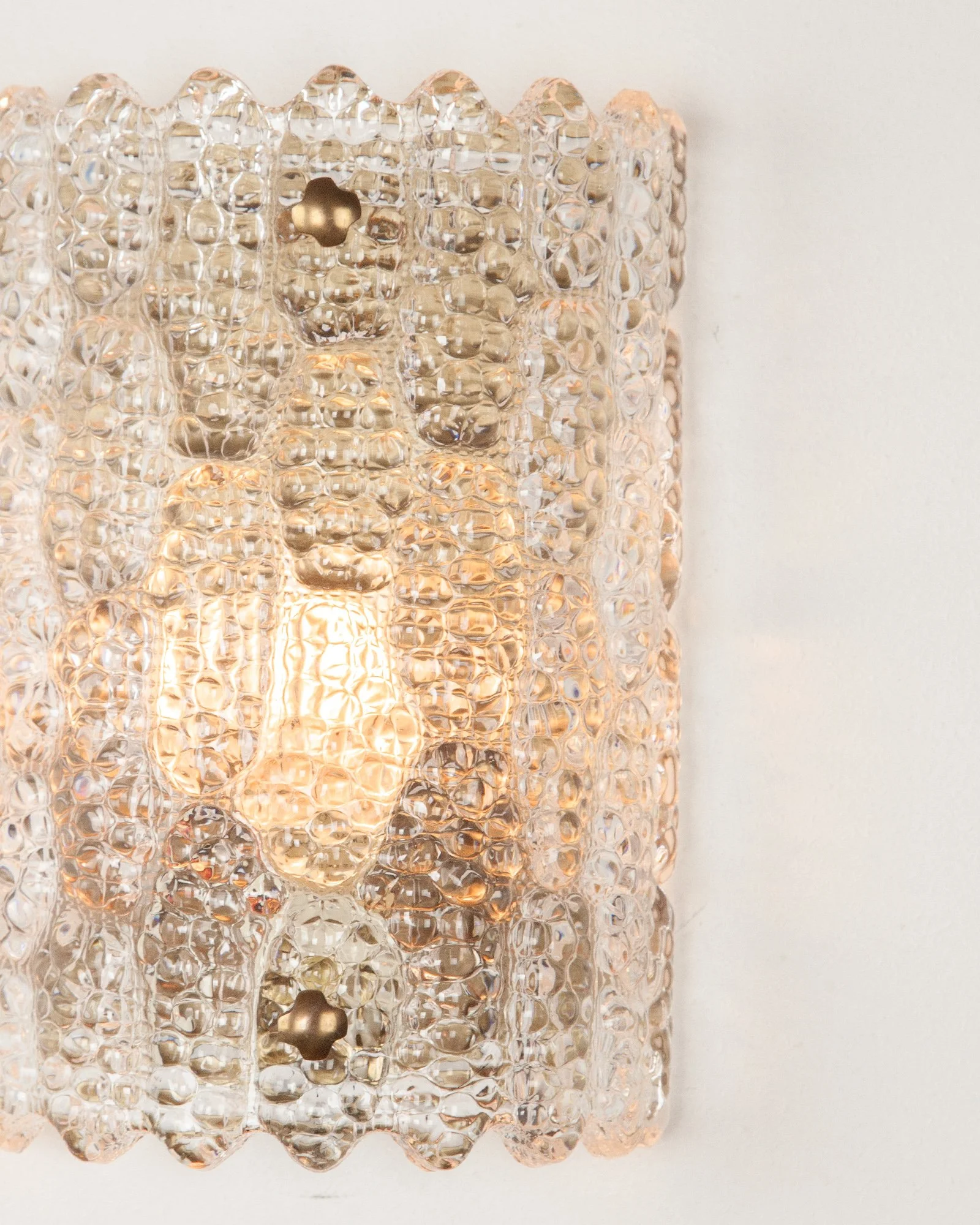 Aesthetiker Wall LIght Orrefors Carl Fagerlund Glass Brass Wavy Large_0003__MG_2067.jpg