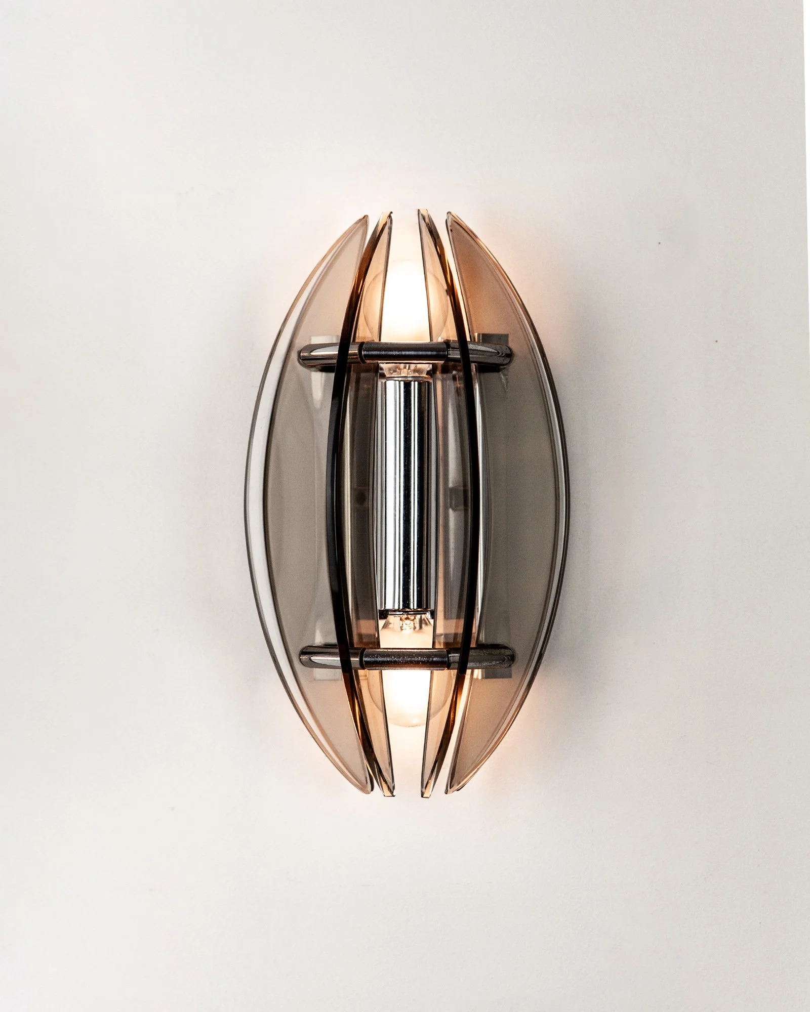 Aesthetiker Wall Lights Veca Brown Chrome Curved Italy 1970s_0004__MG_8385.jpg