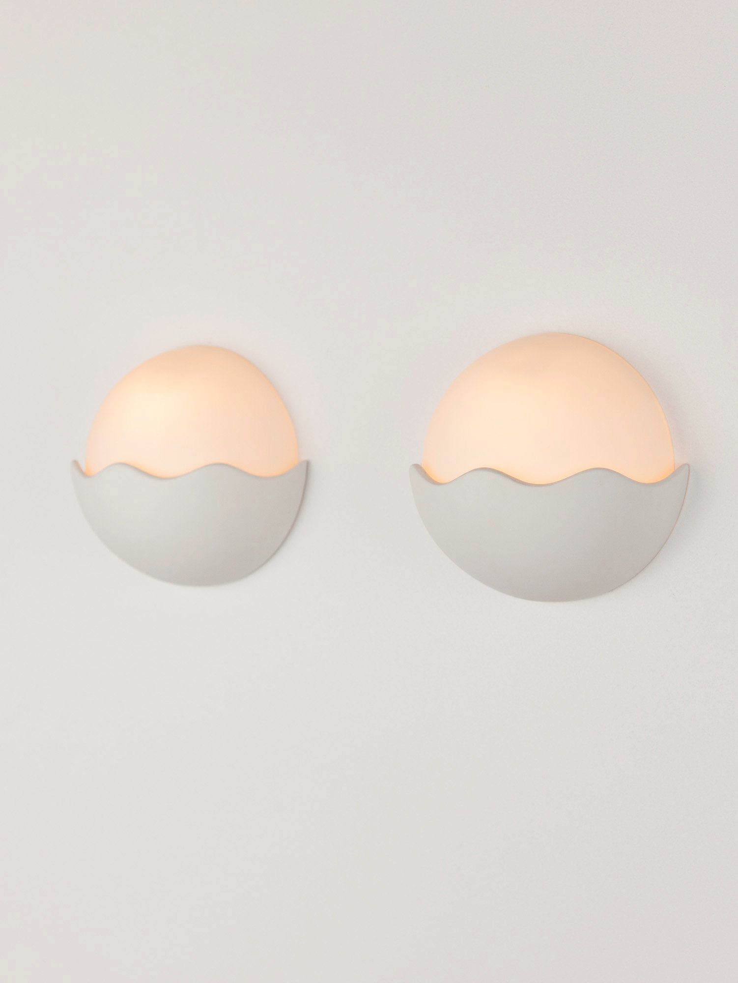Pair of French Wavy Porcelain Sconces, France, 1980s