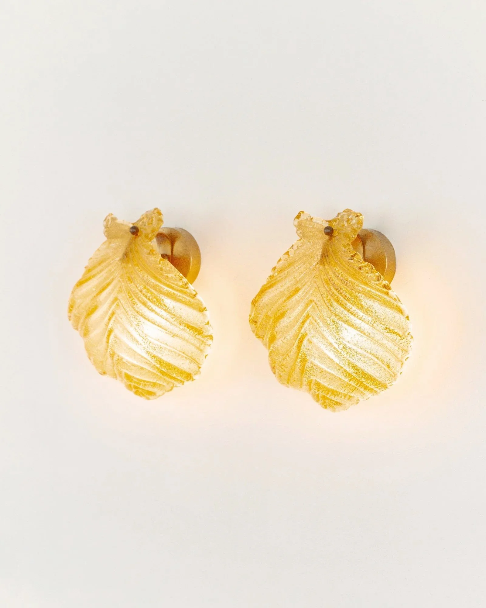 Aesthetiker+Wall+Light+Murano+Shell+Gold+Glass+Graniglia+Brass_0004__MG_2690.jpg